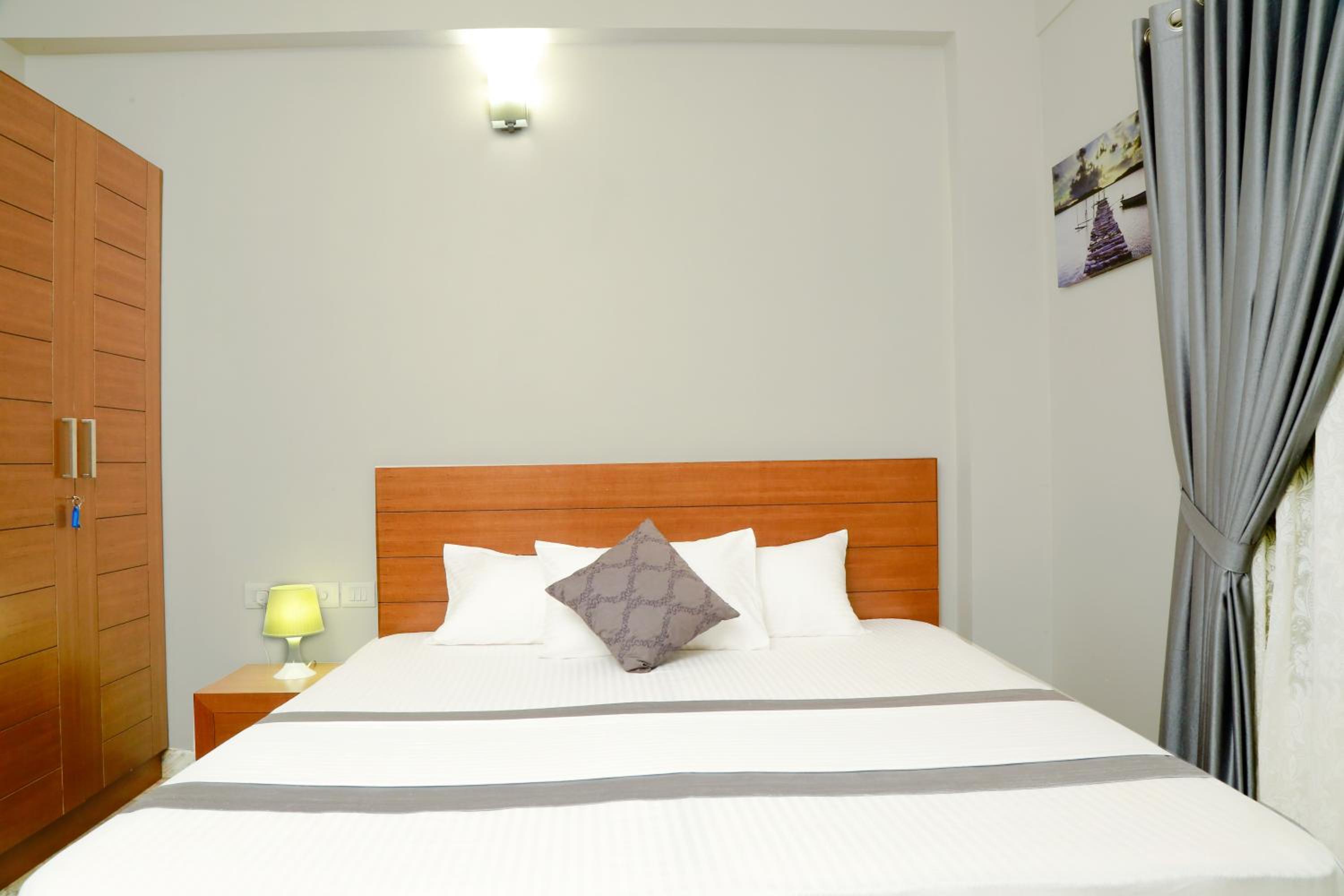 Deluxe Double or Twin Room (Non AC room) photo 2