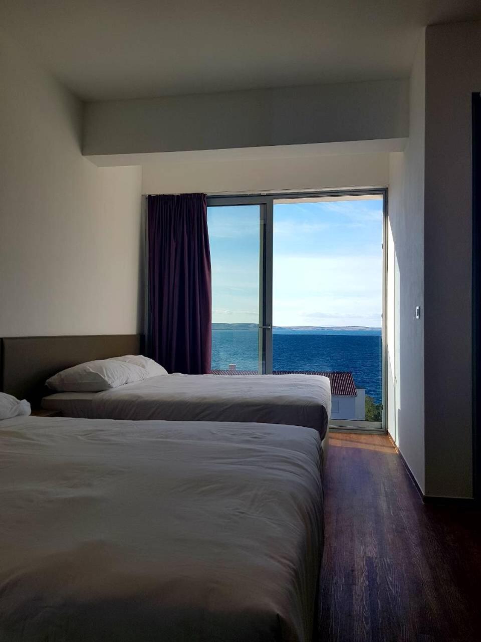 Deluxe Double Room with Balcony and Sea View - Photo 1