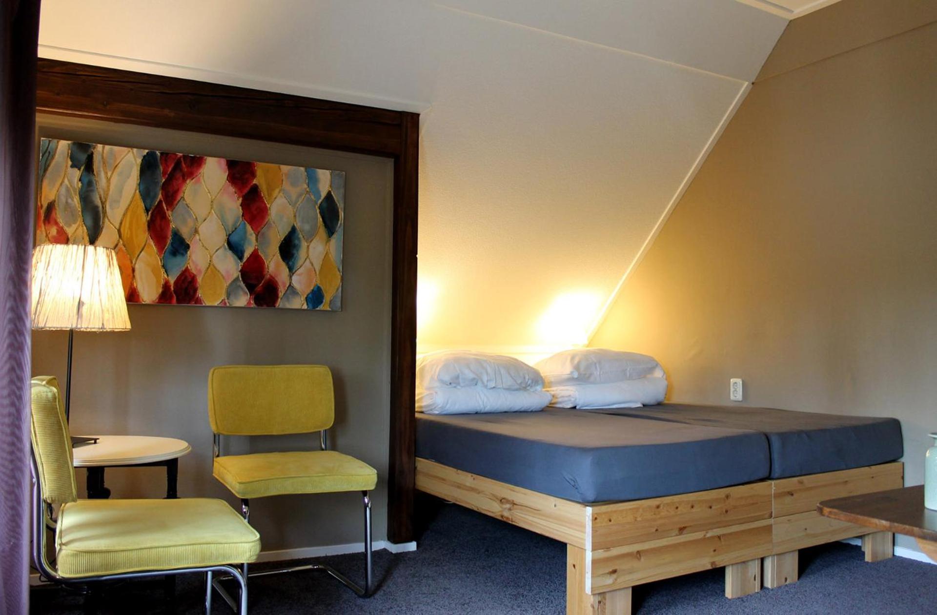 Twin Room with Private Bathroom 4 photo 1