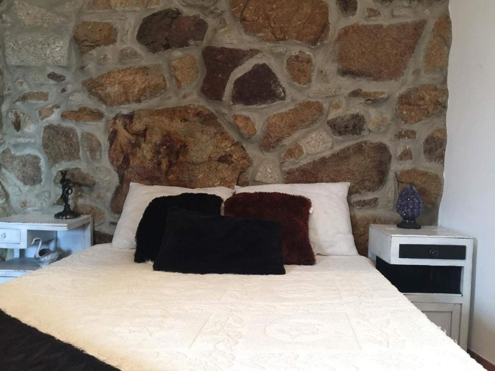Three-Bedroom House - Photo 9