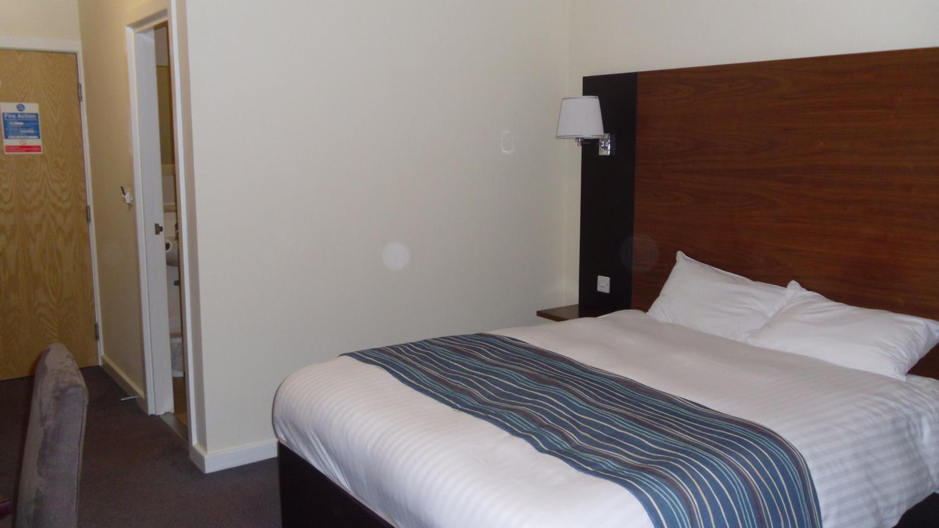 Double Room with Private Bathroom - Photo 5