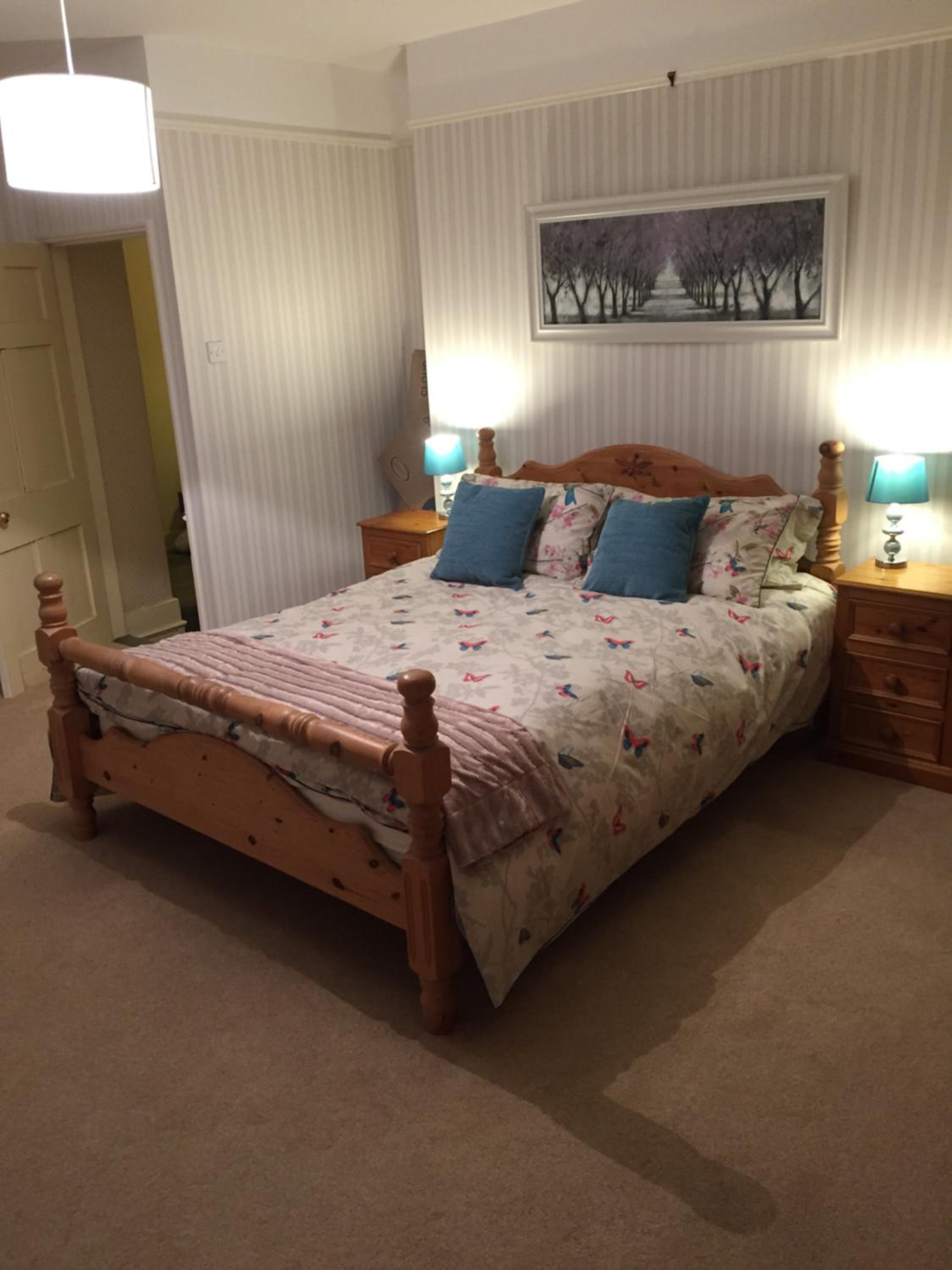 Superior King Room - Photo 3