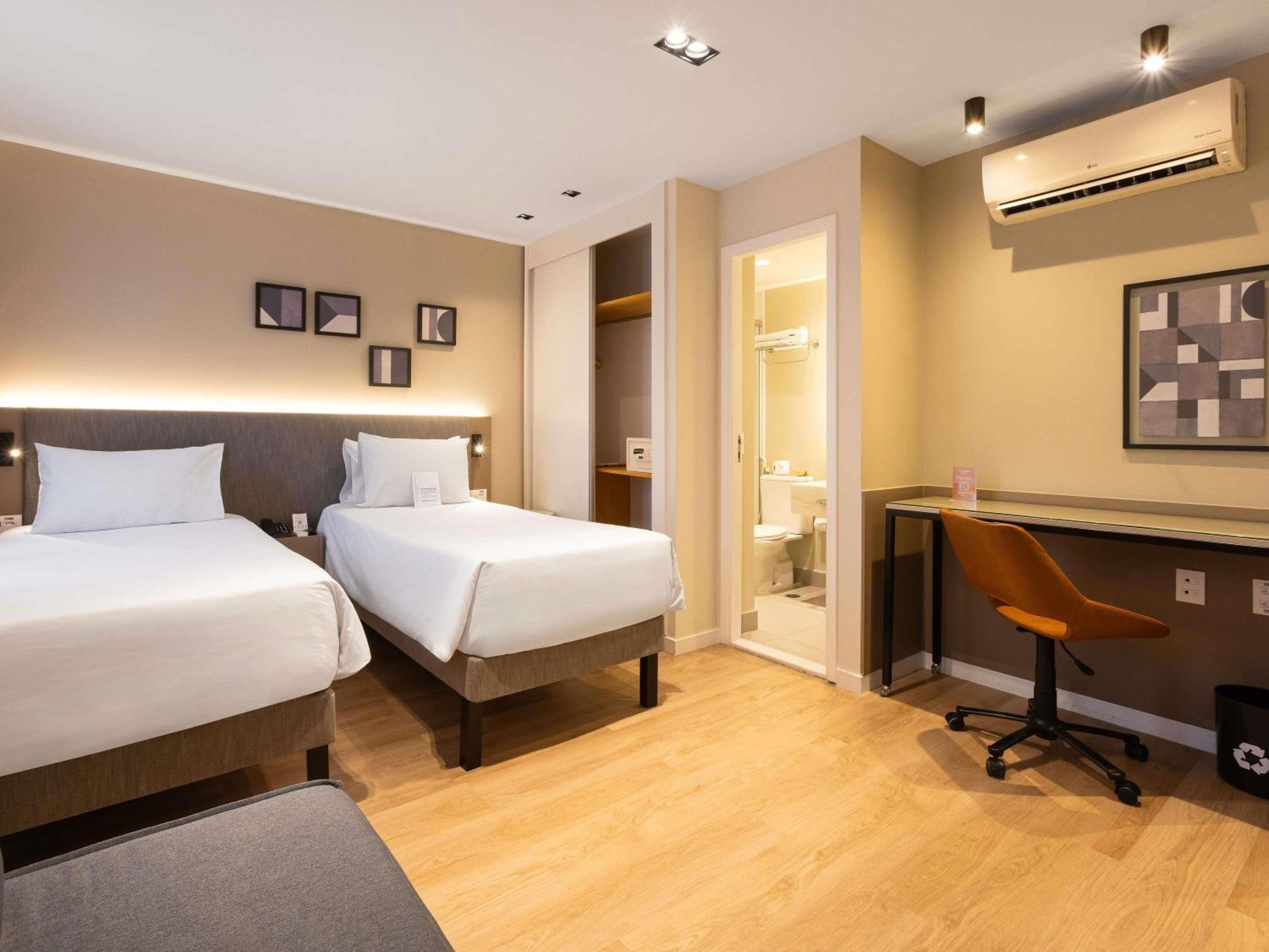 Junior Twin Suite with Sofa Bed