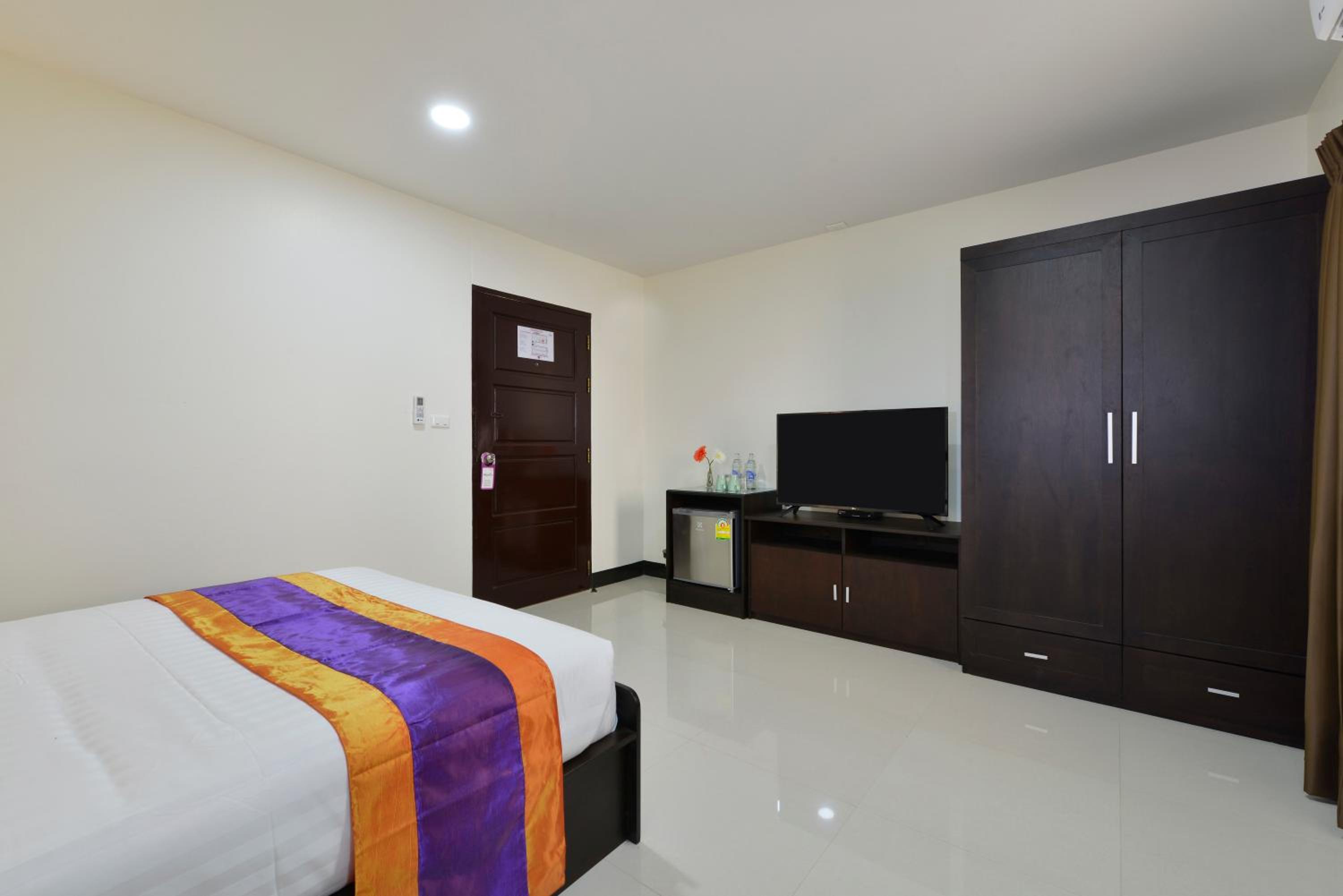 Standard Double Room photo 2