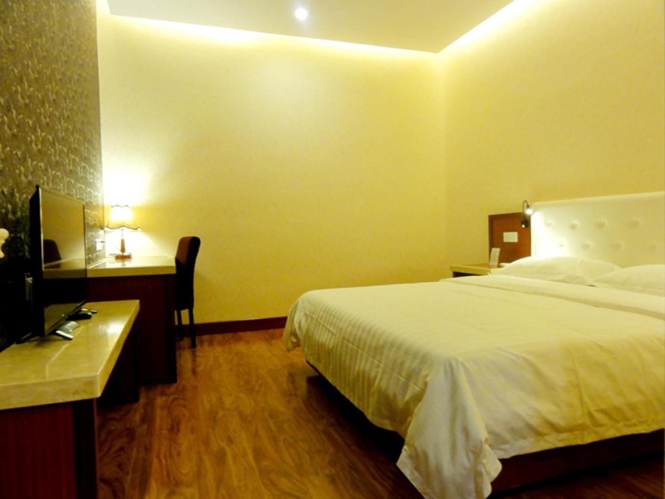 Budget Double Room without Window