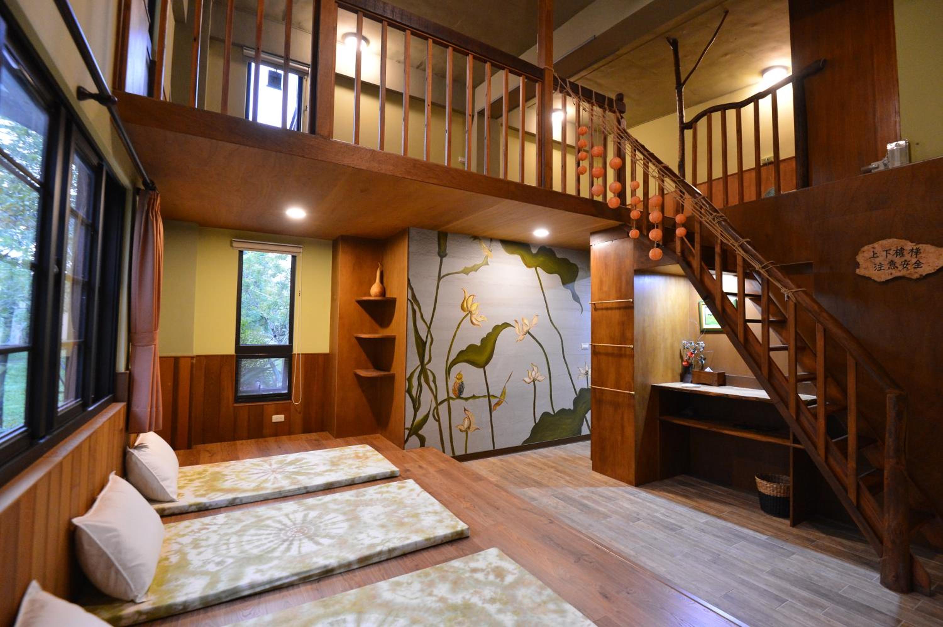 Deluxe Family Suite photo 1