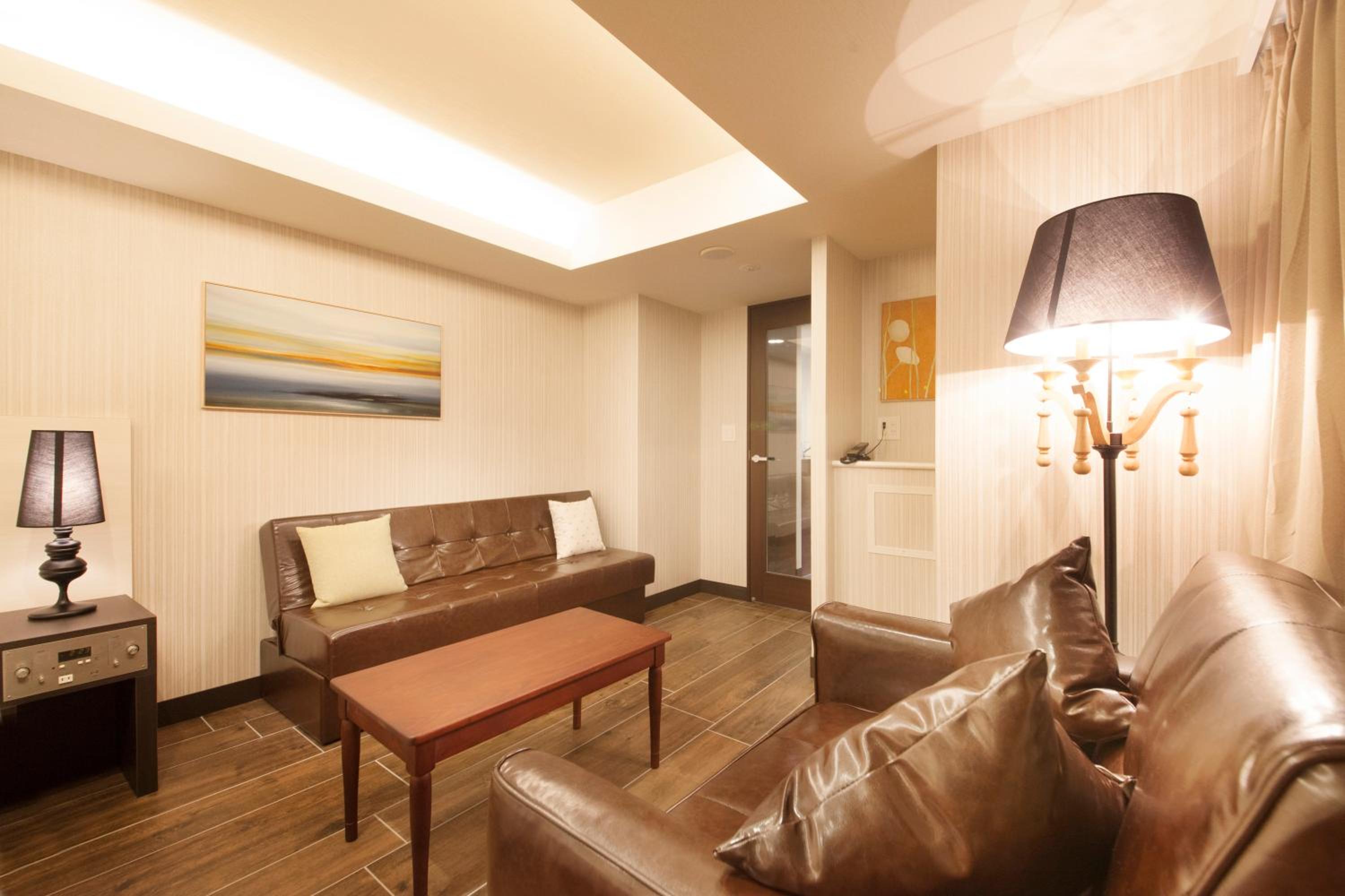Deluxe Family Twin Room - Non-Smoking - No Daily Cleaning photo 3