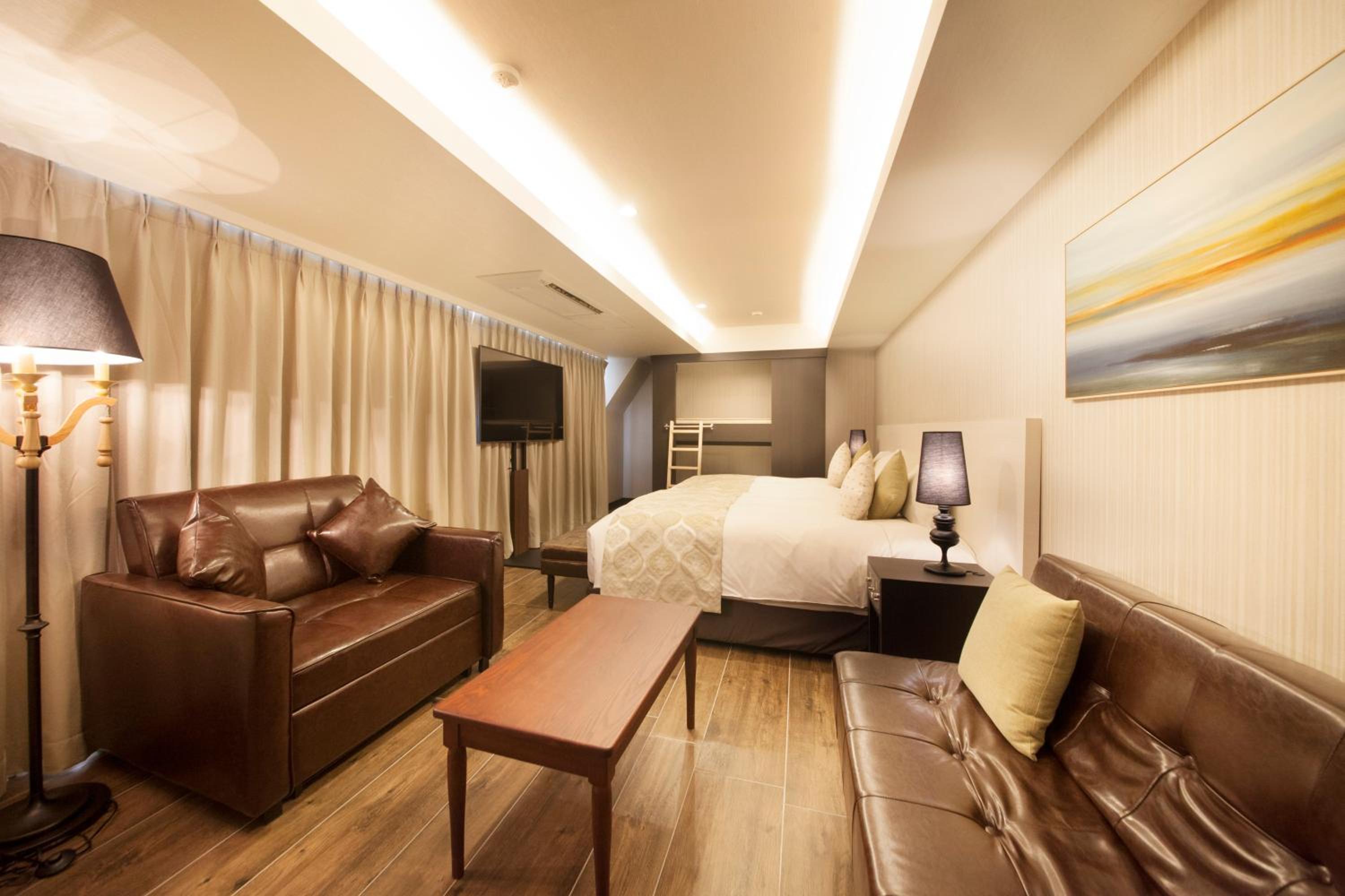 Deluxe Family Twin Room - Non-Smoking - No Daily Cleaning photo 2