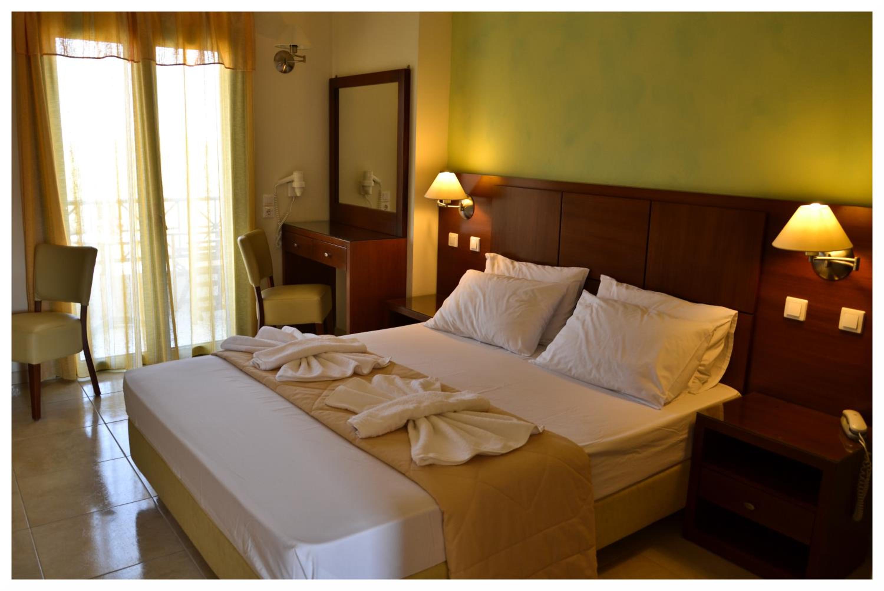 Double Room - Photo 1