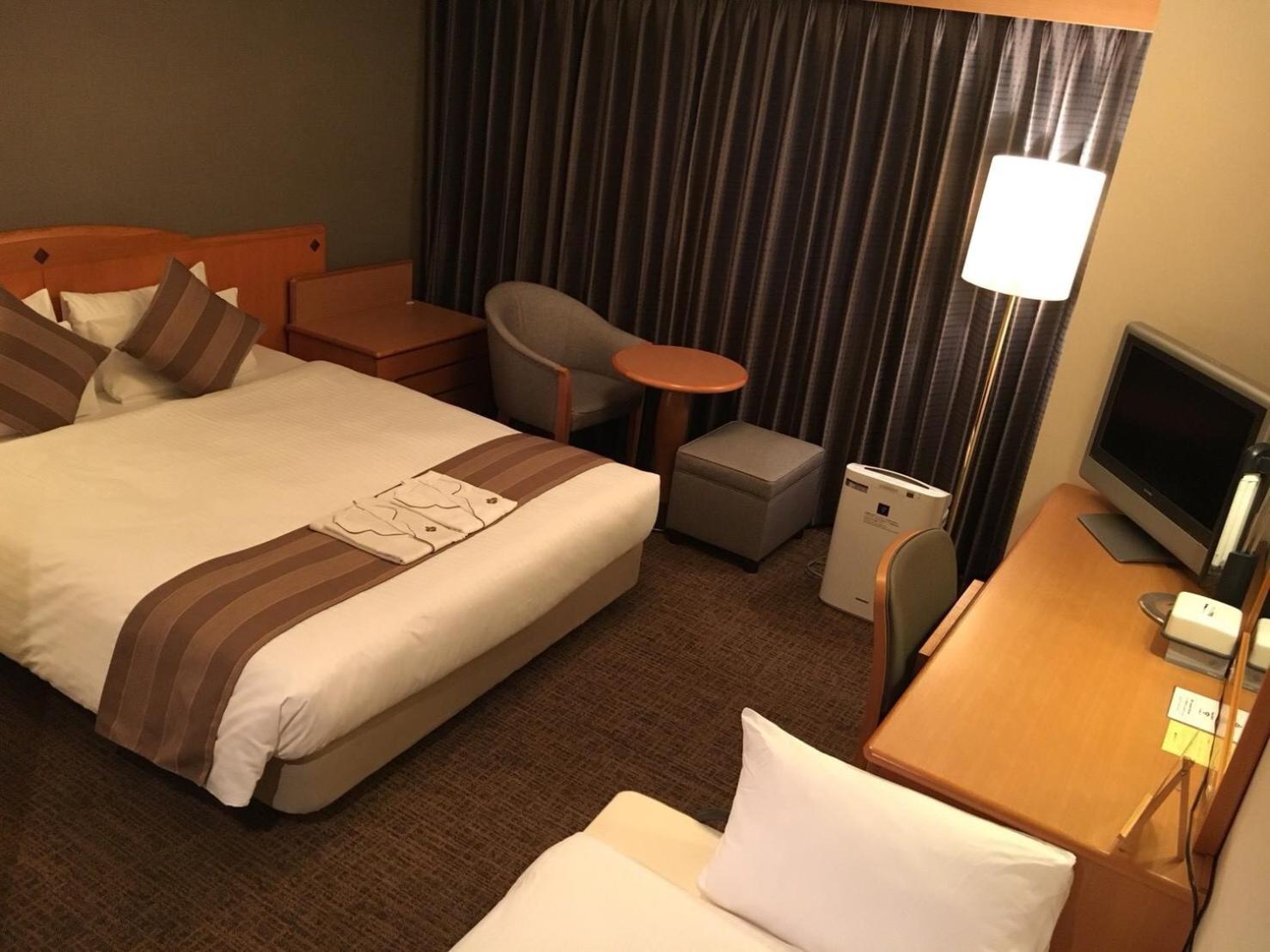 Double Room with Extra Bed (3 Adults) - Non-Smoking - Photo 4