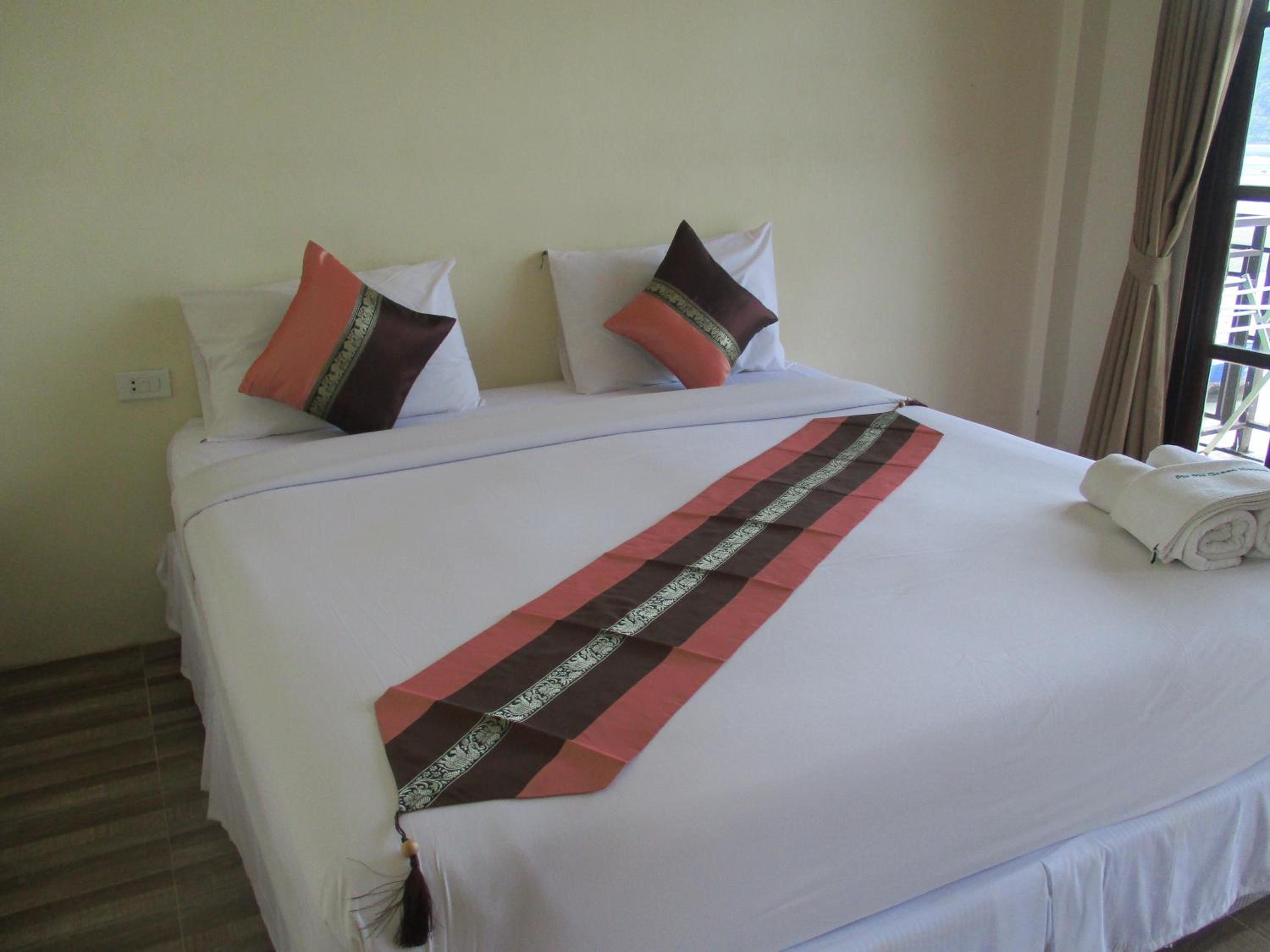 Standard Double Room with Sea View - Photo 13