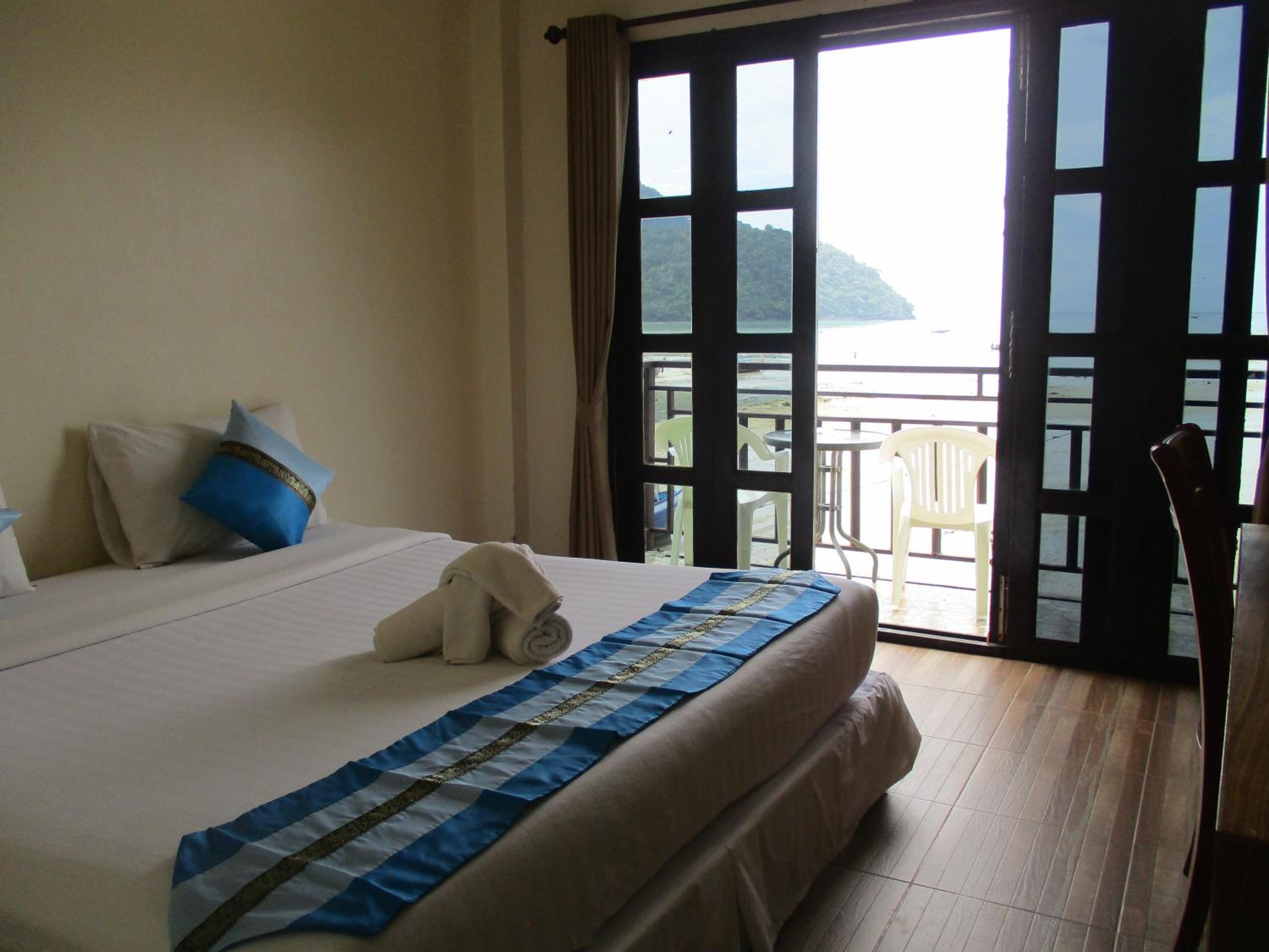 Standard Double Room with Sea View - Photo 27