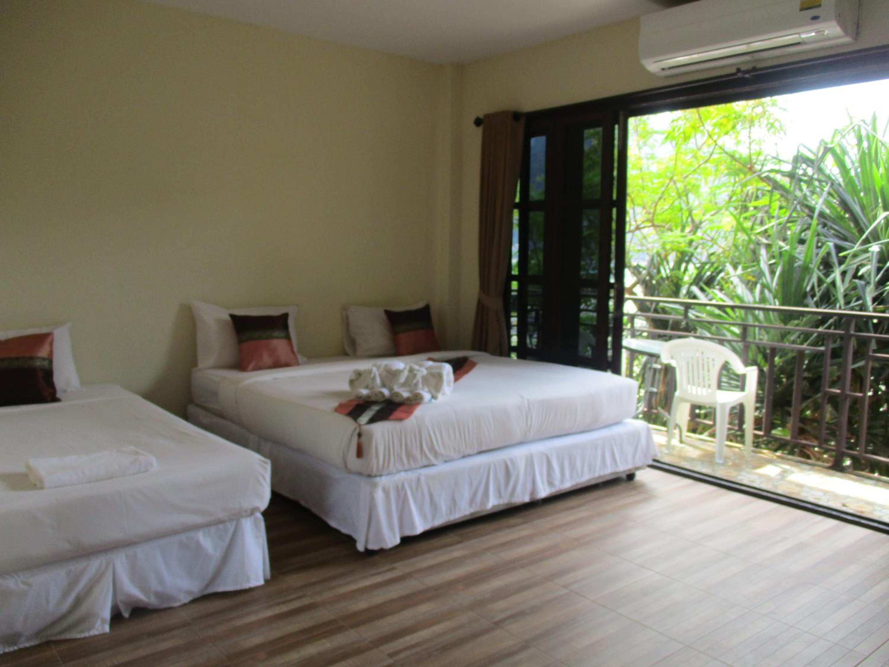 Superior Triple Room - Photo 5