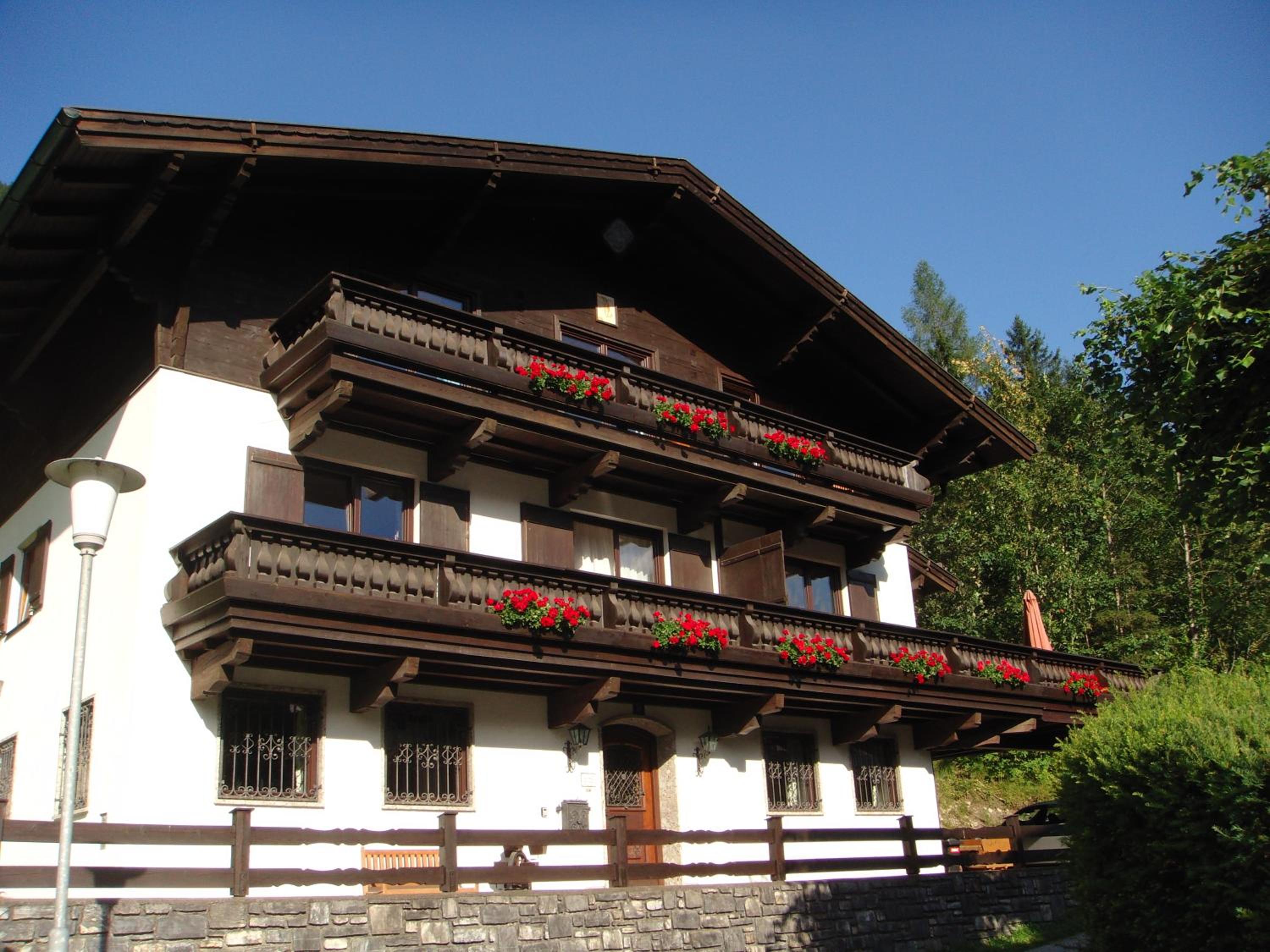 Chalet photo 2