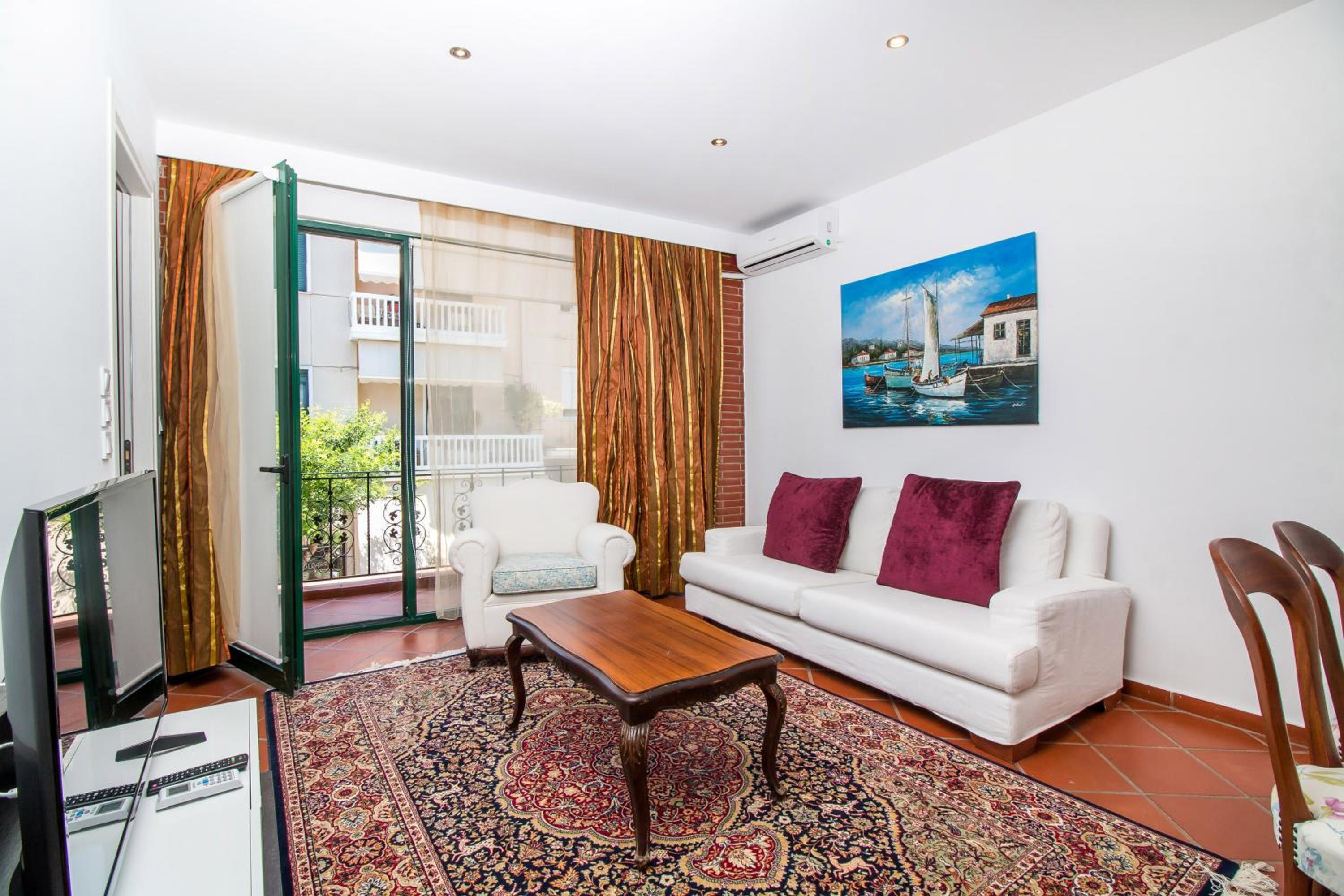 Two-Bedroom Apartment  "Harmony" photo 1