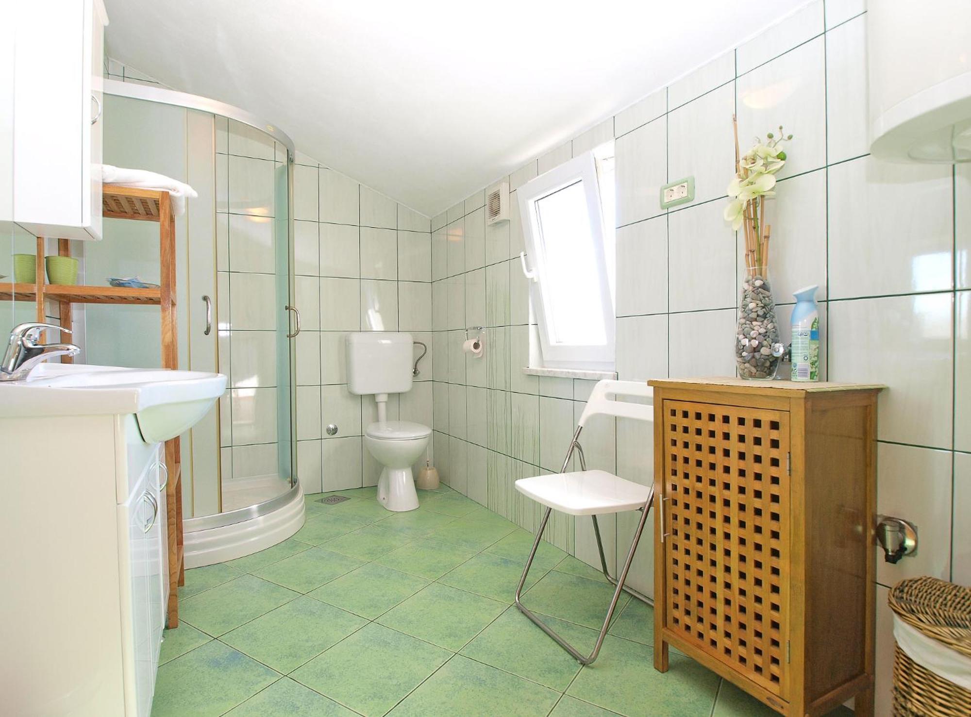 Studio Apartment photo 3