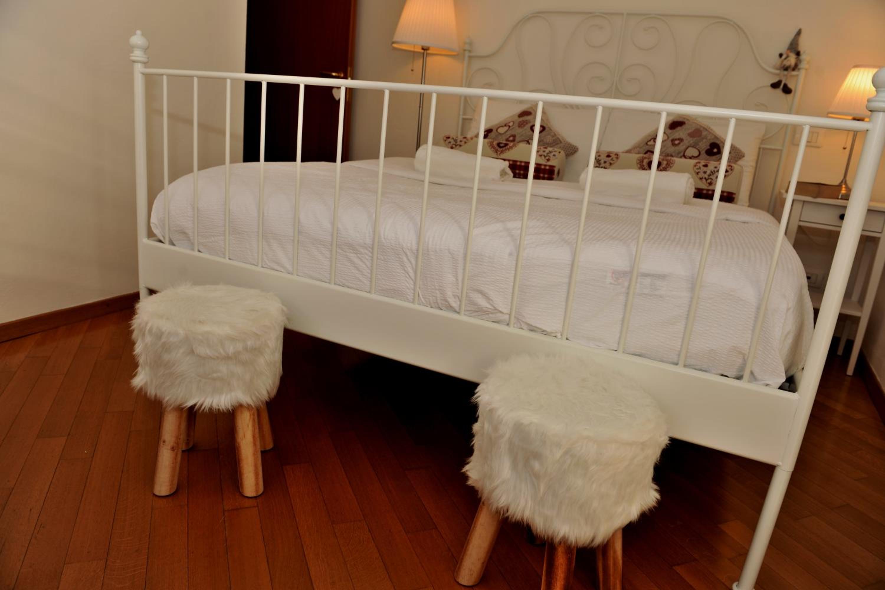 Junior Suite with Terrace - Photo 2