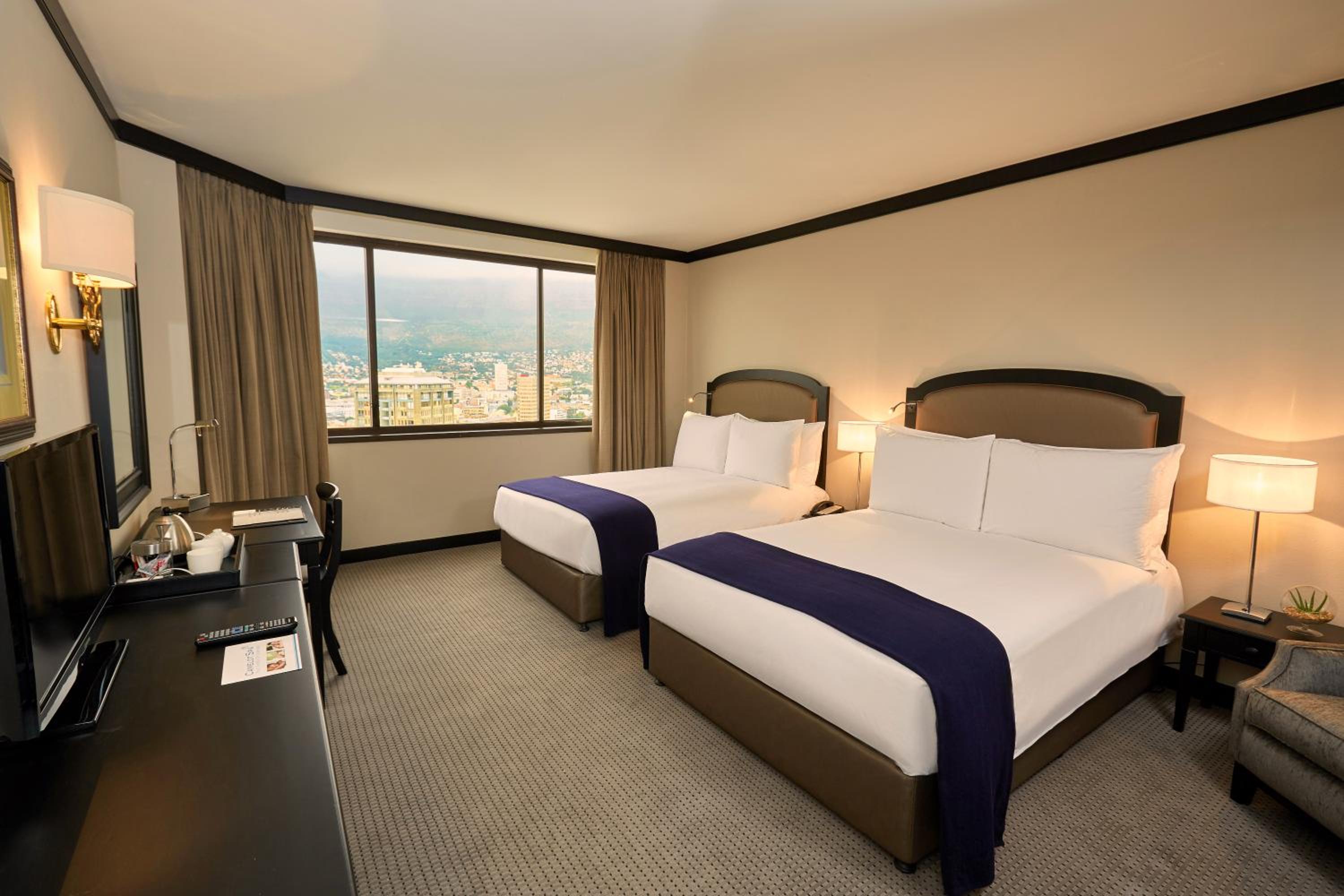 Double Room with Two Double Beds - Non-Smoking photo 2