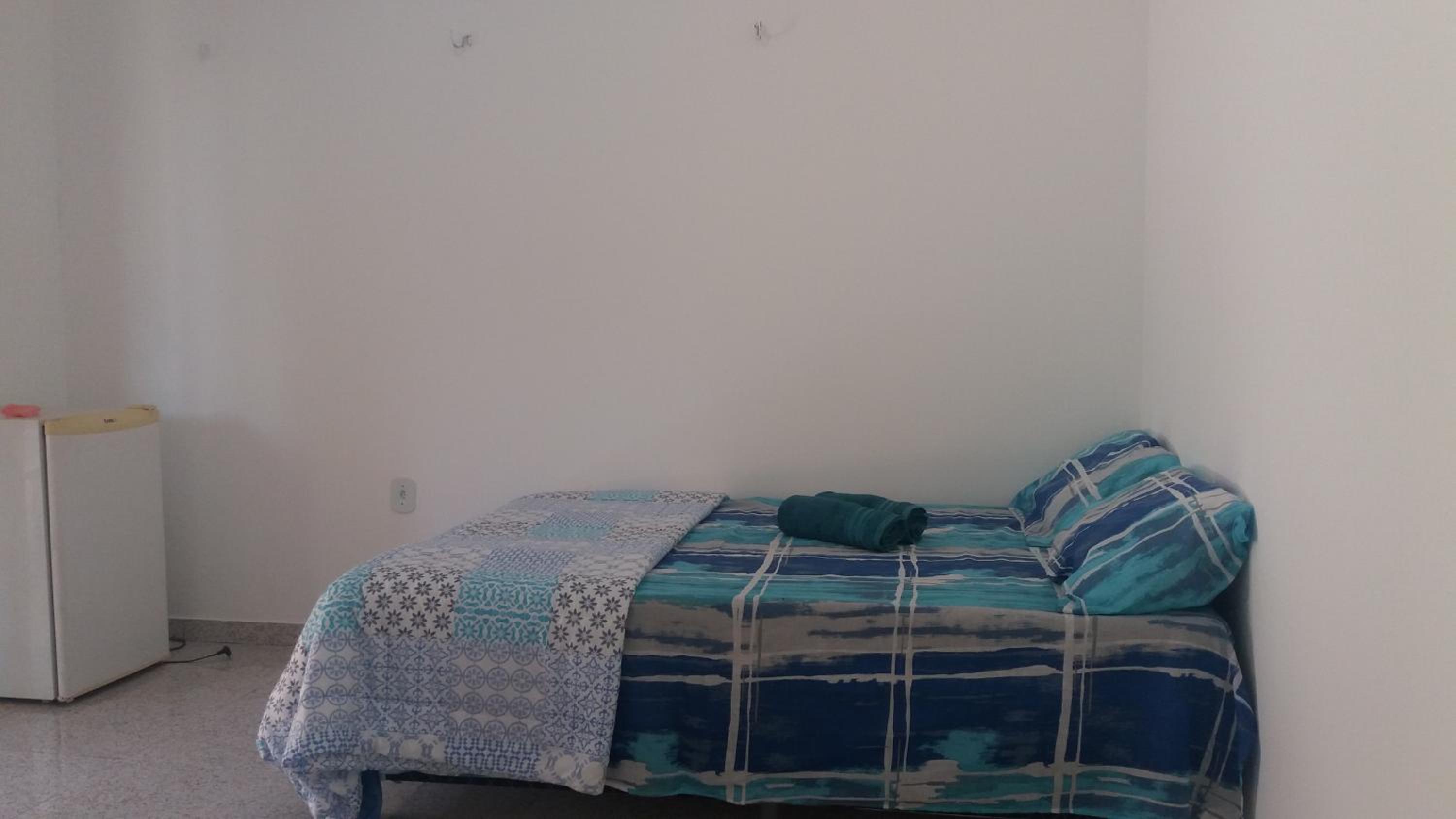 Quadruple Room with Private Bathroom - Photo 13