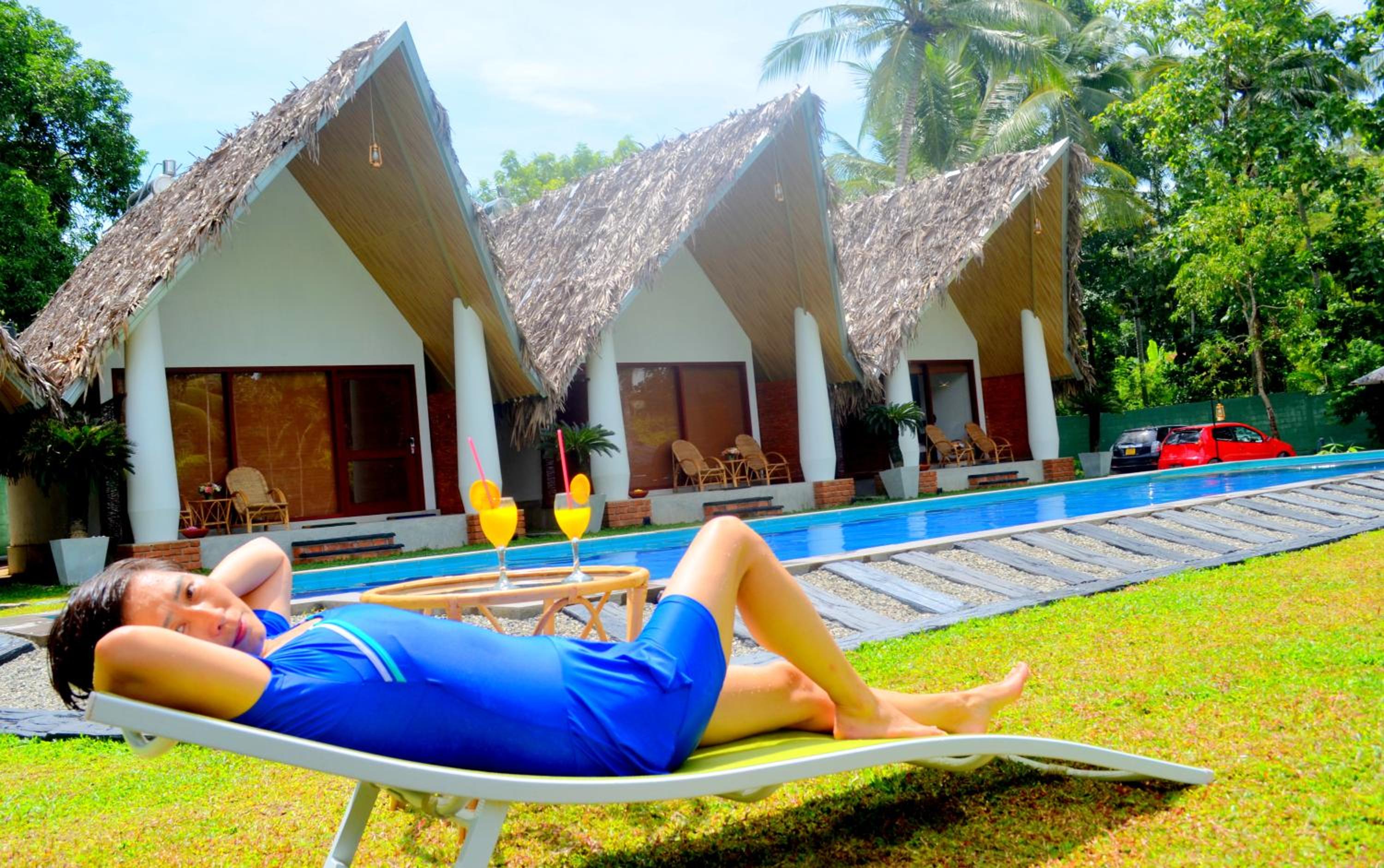 Double or Twin Room with Pool View photo 2