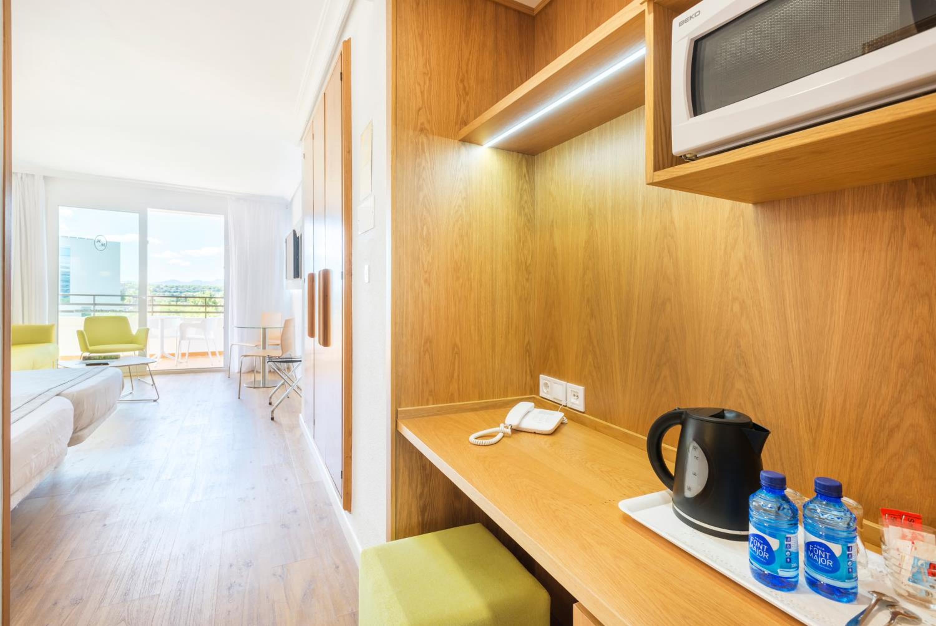 Junior Suite with Balcony photo 3