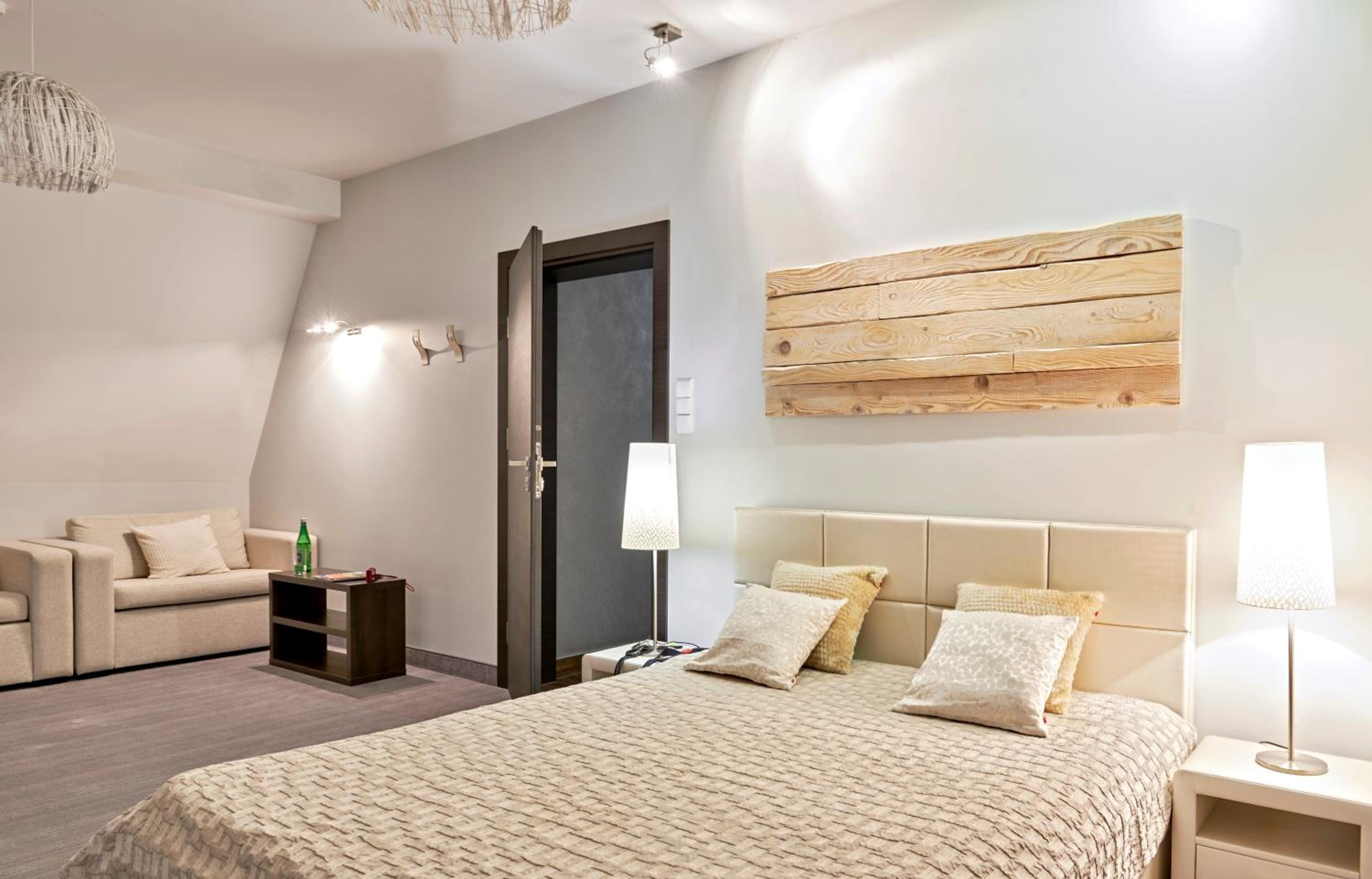Junior Suite (2 Adult)