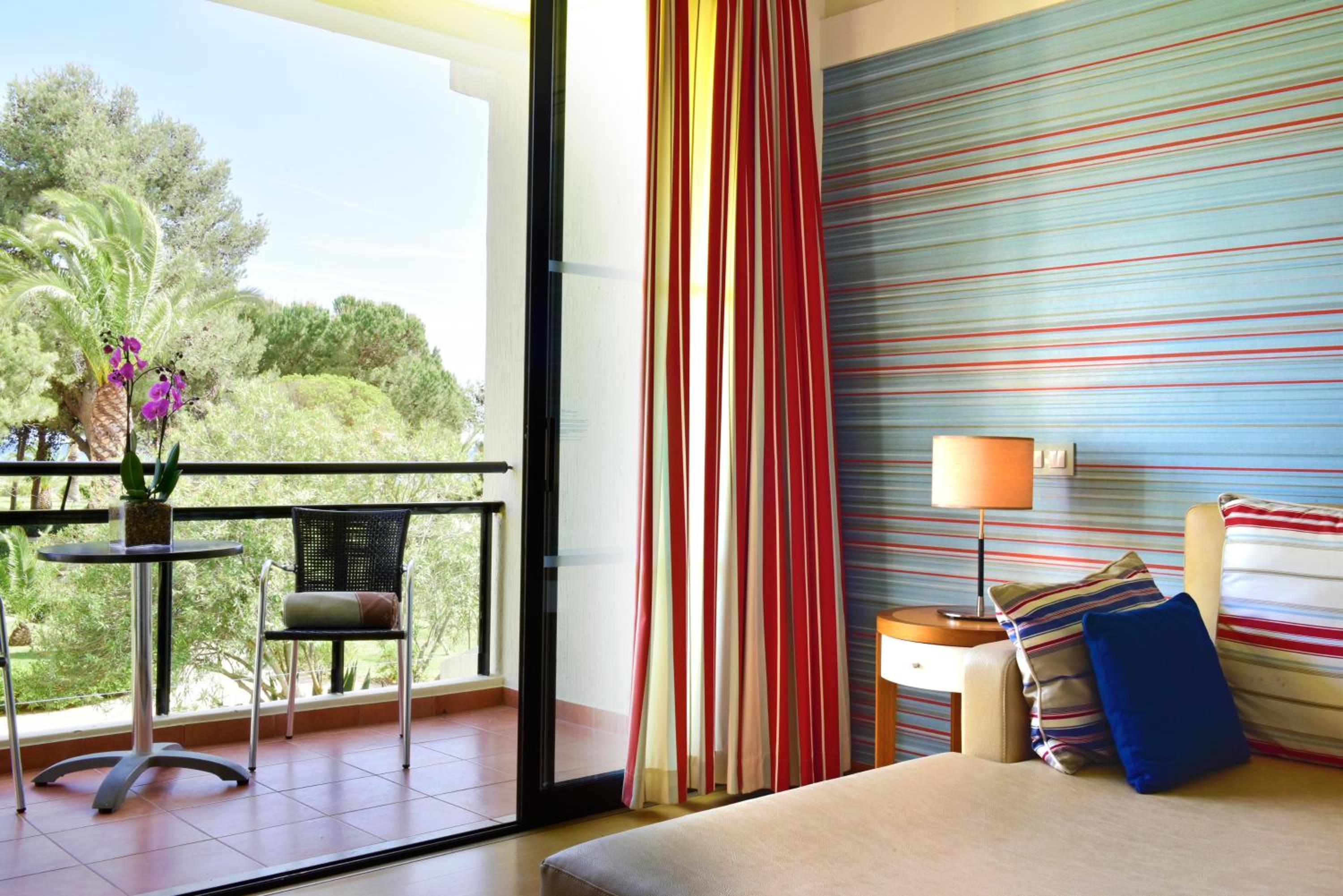 Suite with Garden View - Photo 5