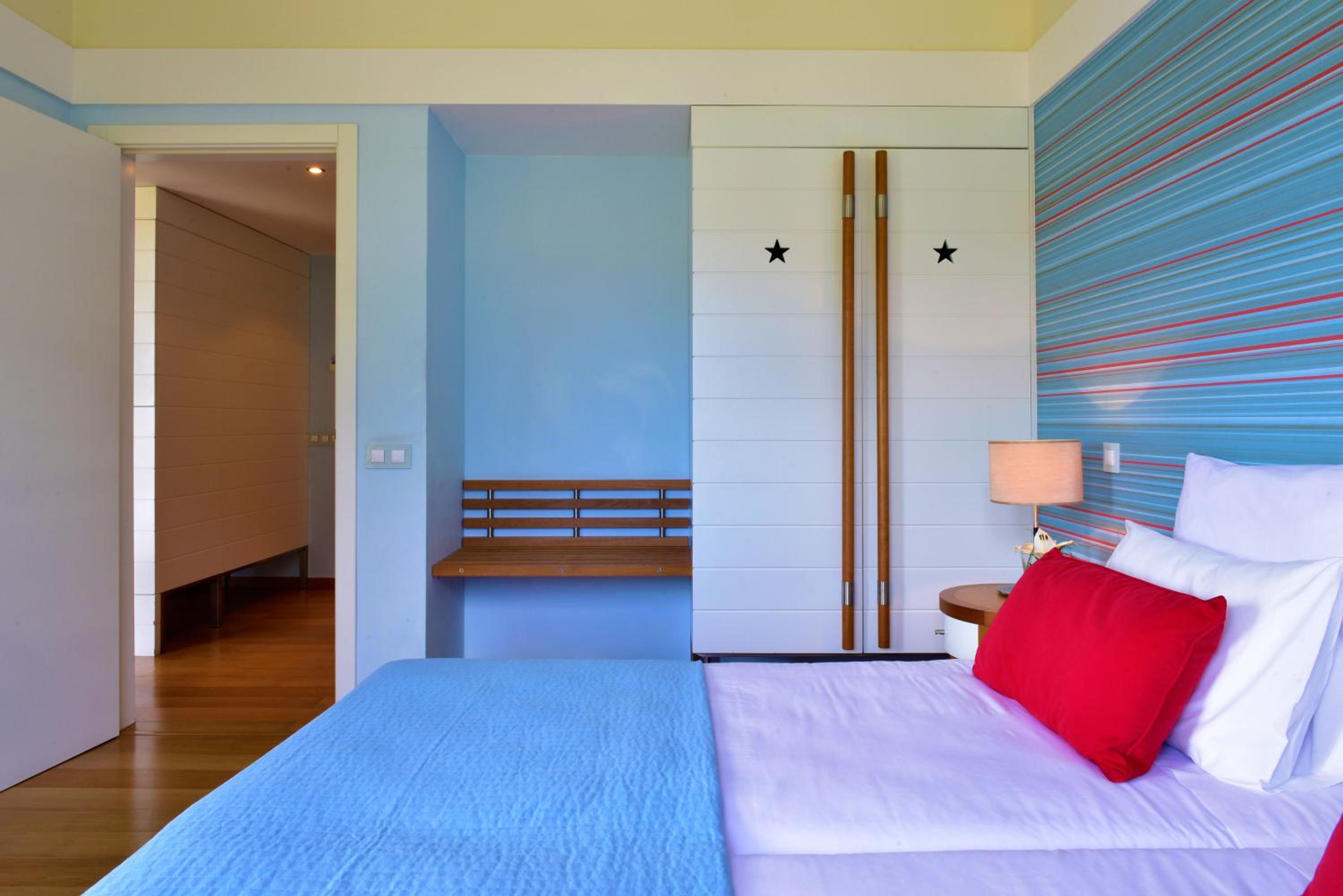 Suite with Garden View - Photo 6
