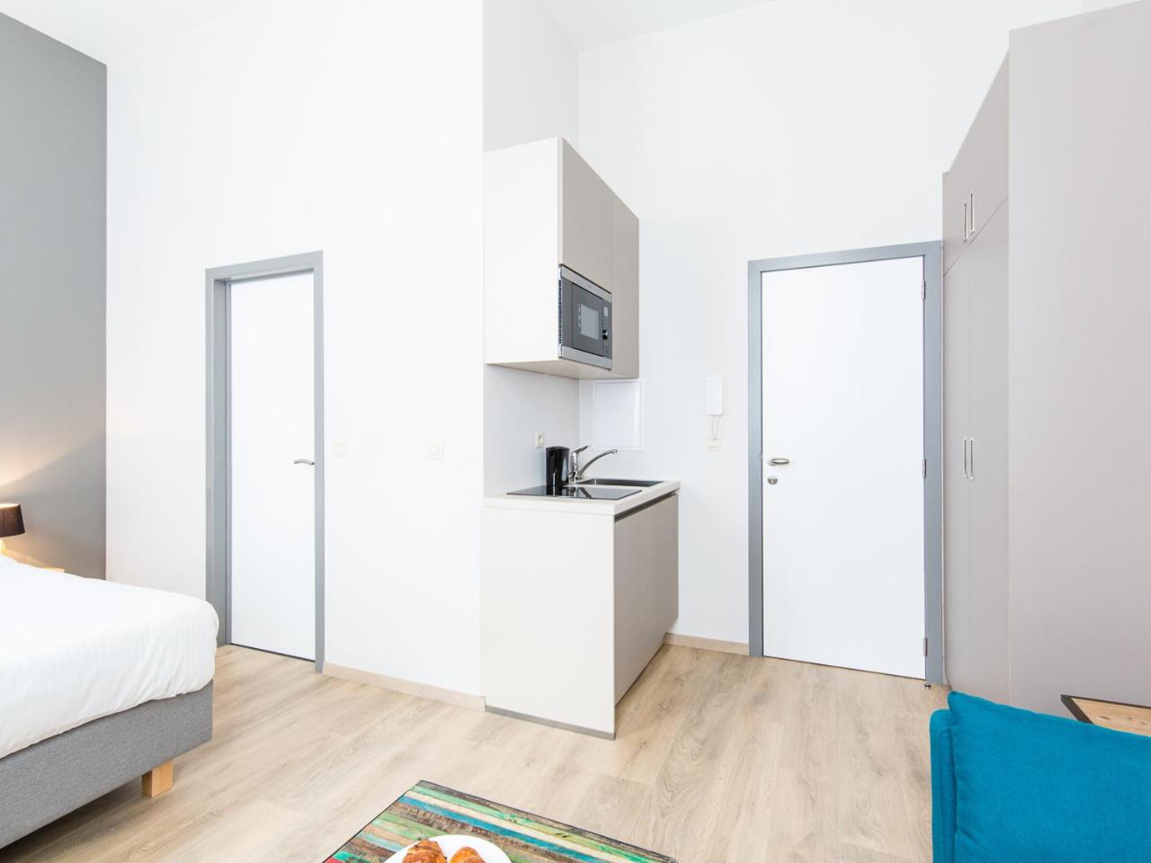 Superior Apartment photo 2