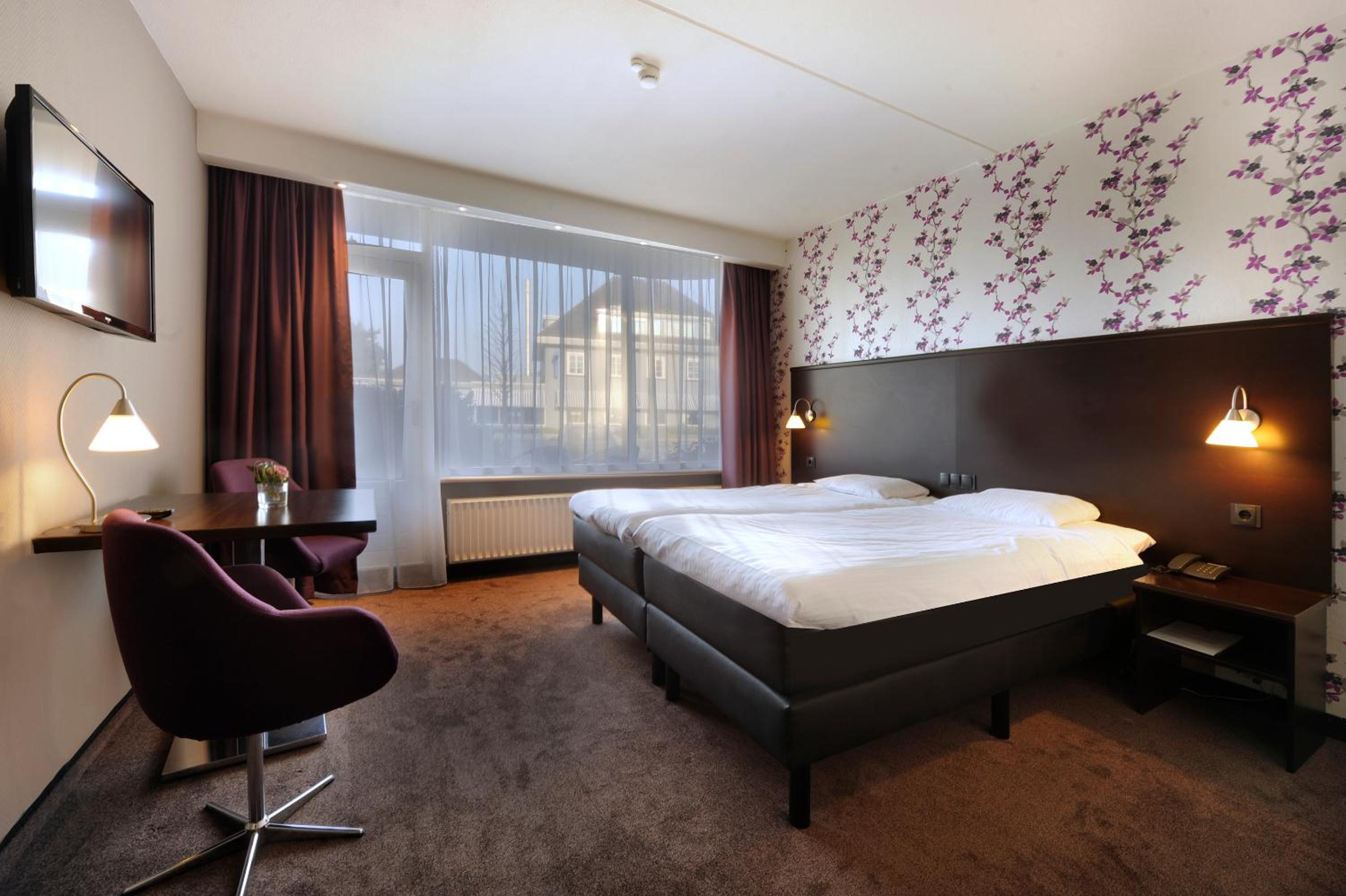Standaard kamer met 2 aparte bedden – achterzijde hotel