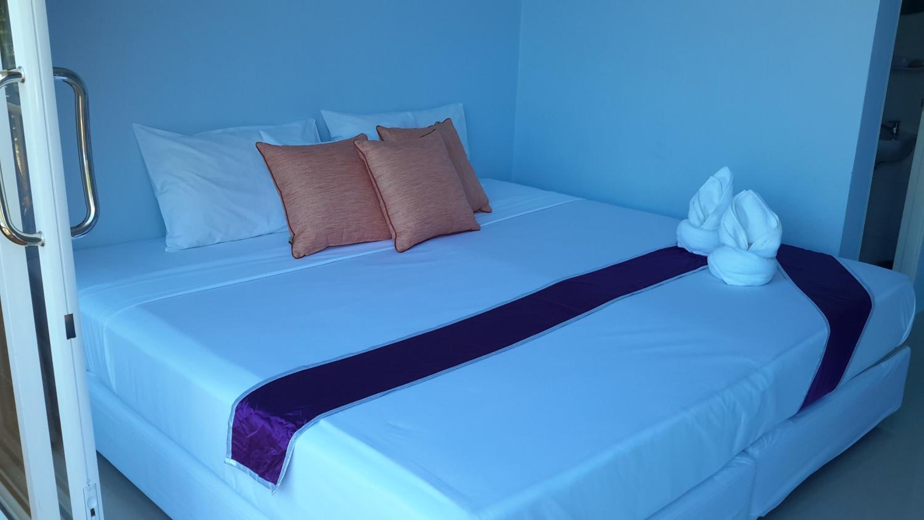 Budget Double or Twin Room - Photo 6
