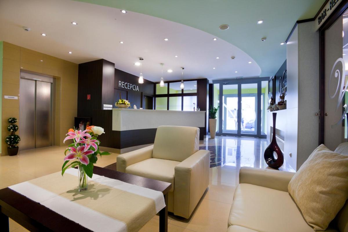 Standard Double or Twin Room - Photo 21
