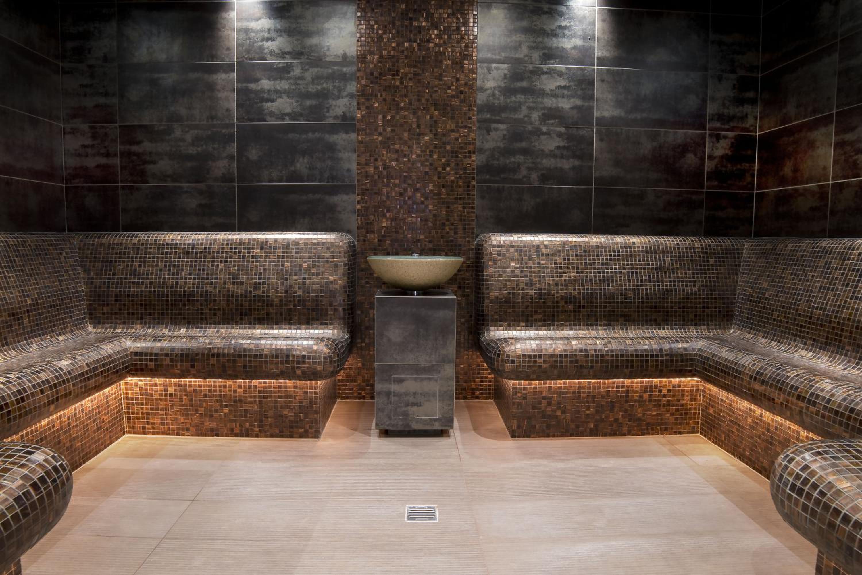 Single Room with Spa Access photo 2