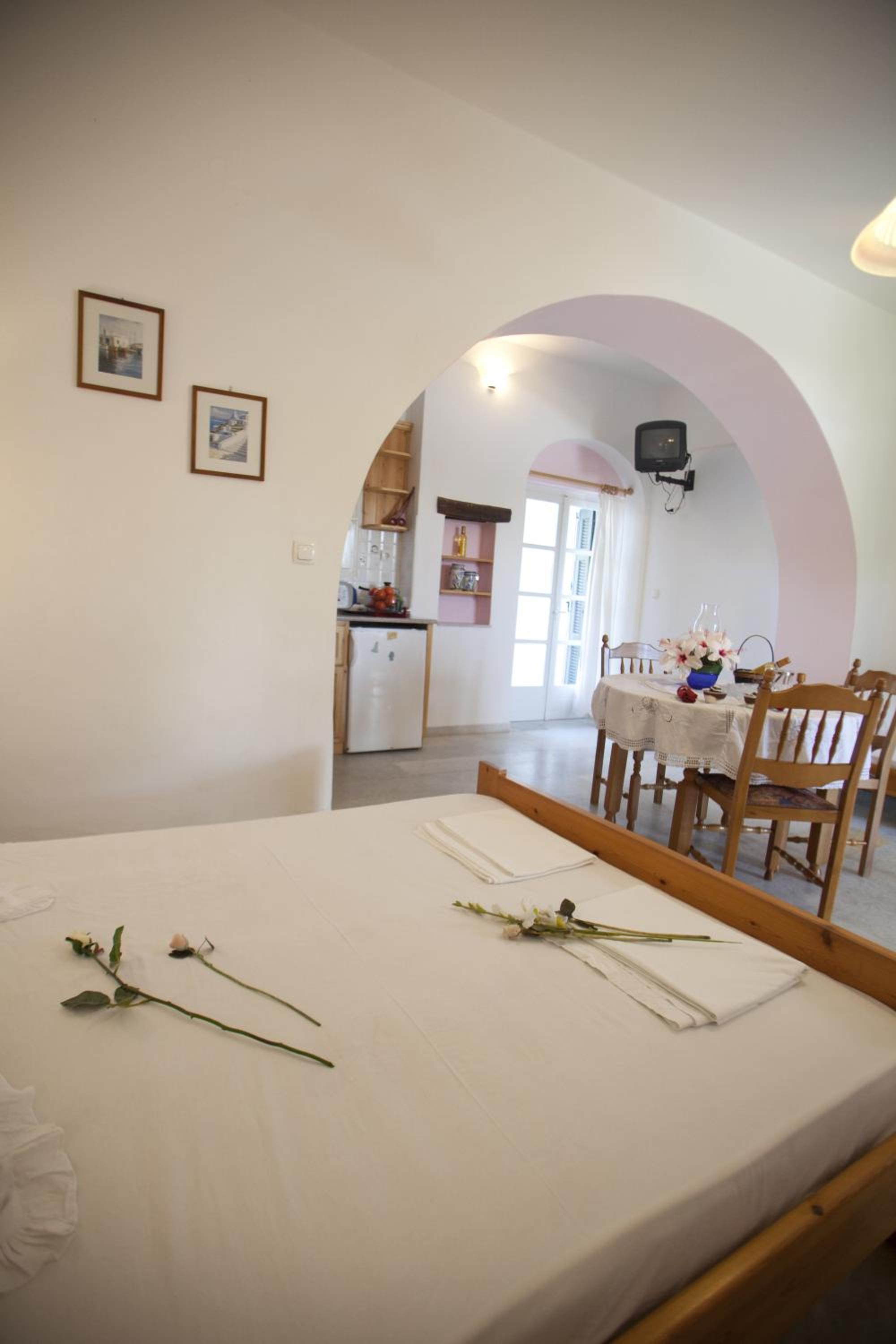 Triple Room with Private Bathroom