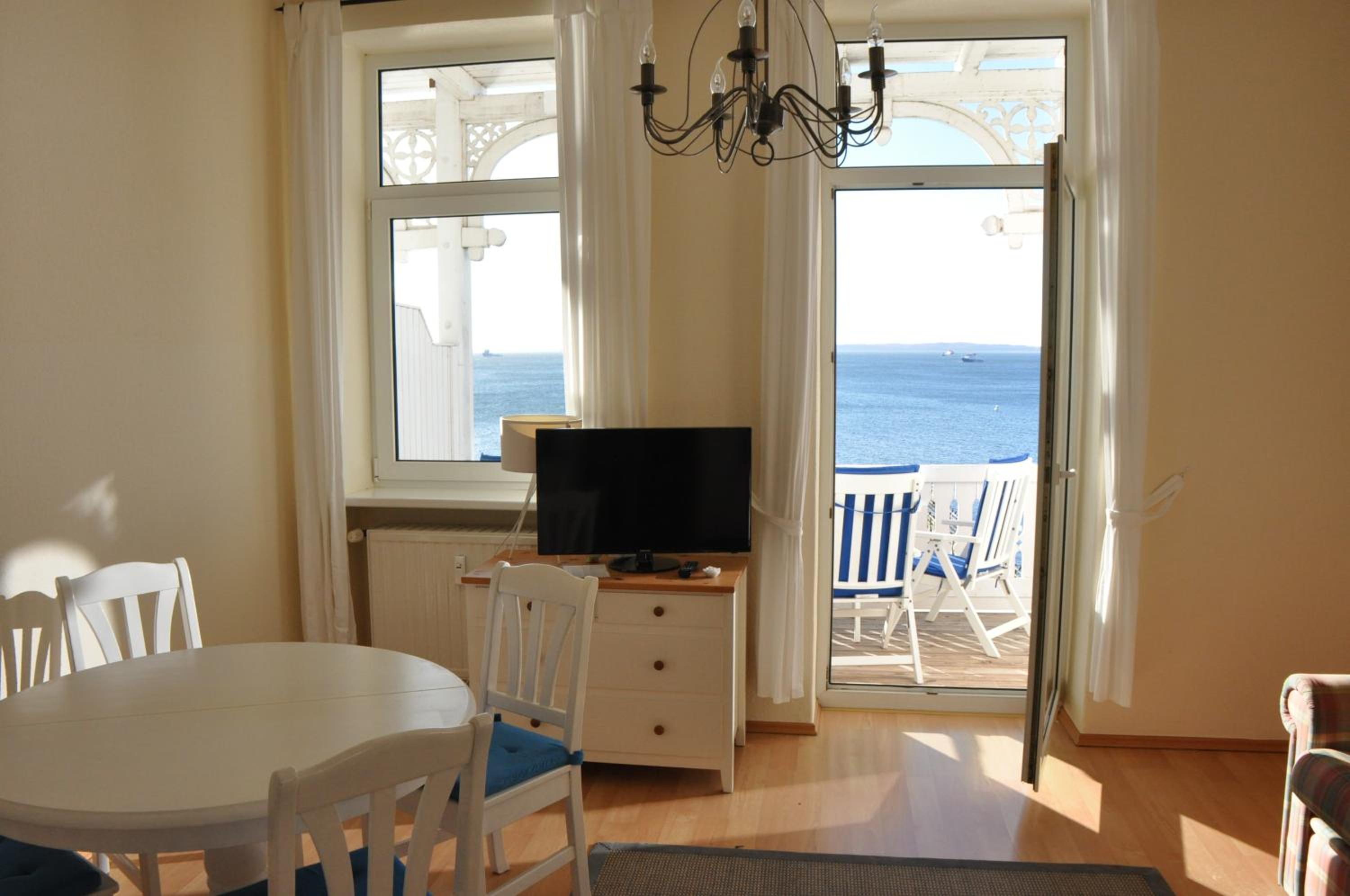 Apartment with Sea View photo 1
