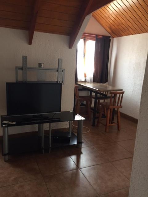 One-Bedroom Bungalow
