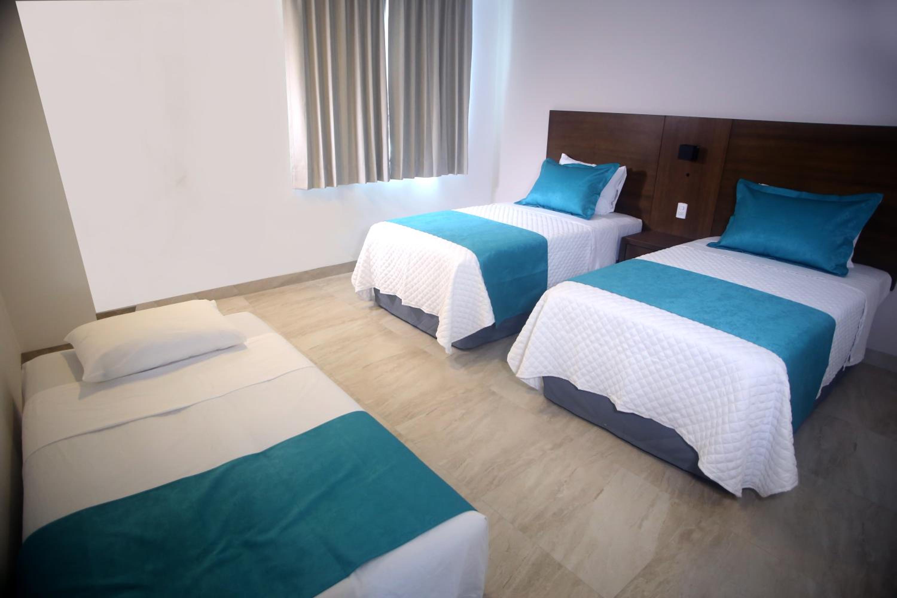 Basic Triple Room photo 1