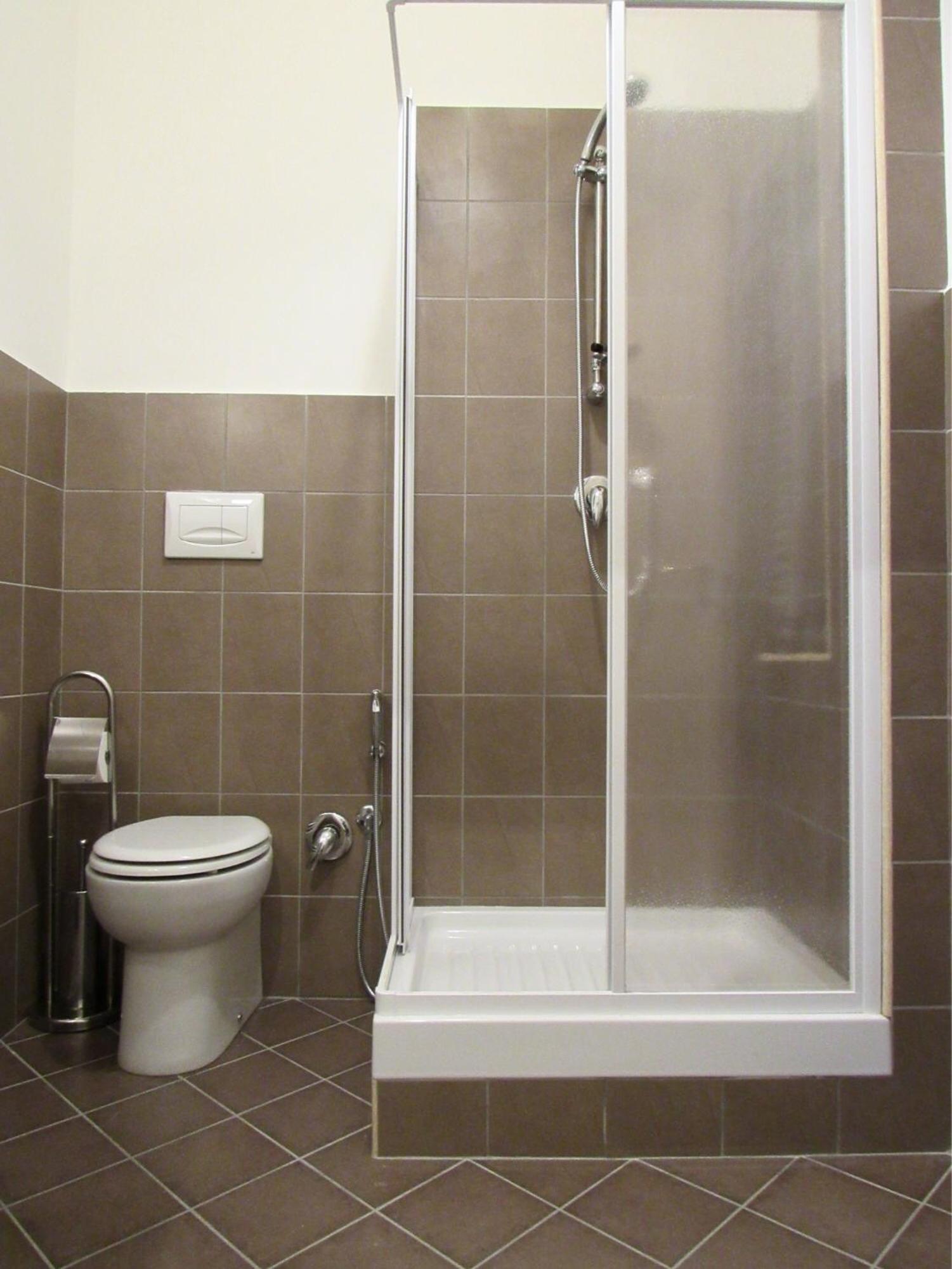 Single Room with Private External Bathroom photo 3