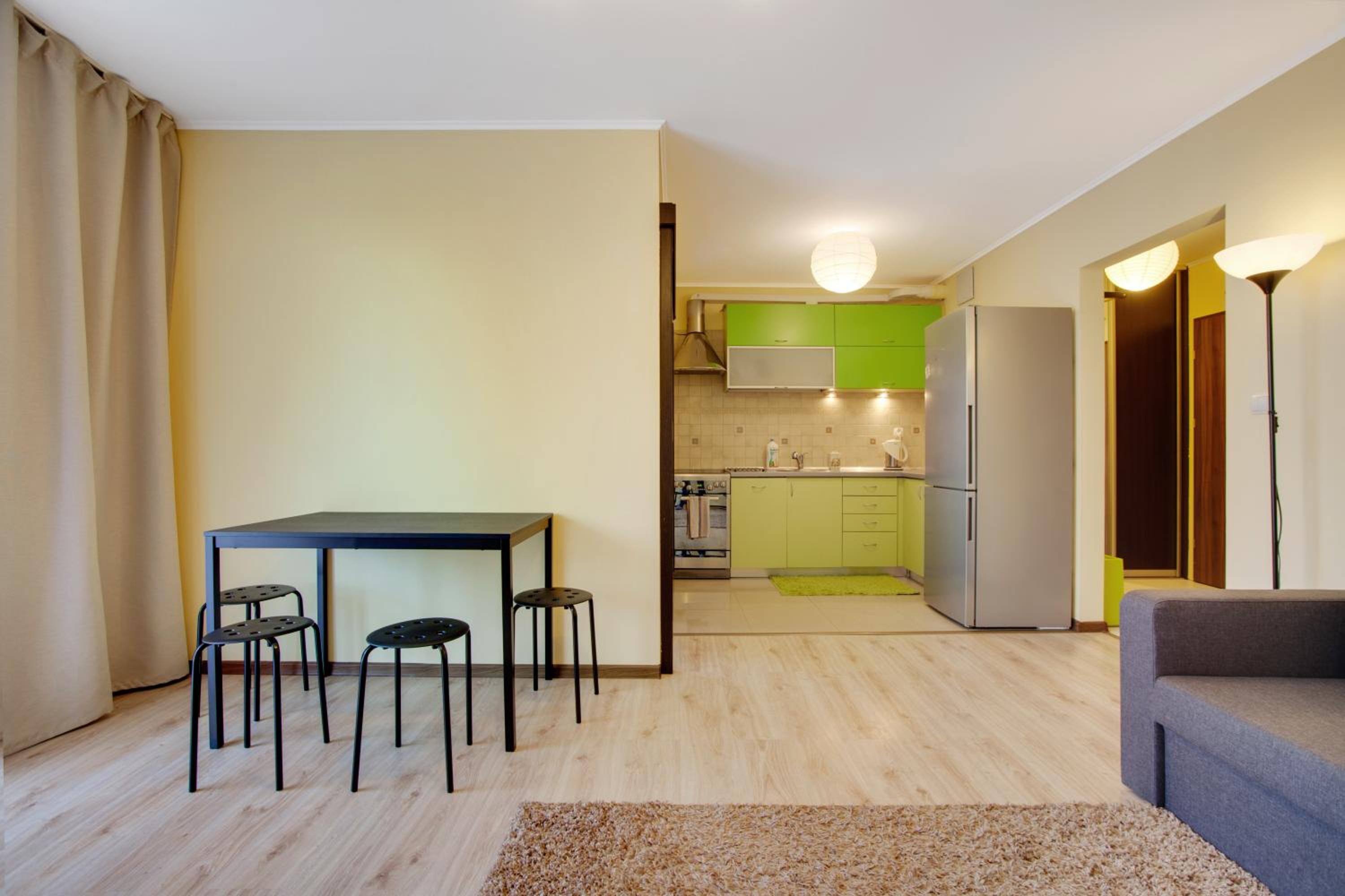 One-Bedroom Apartment - Photo 8