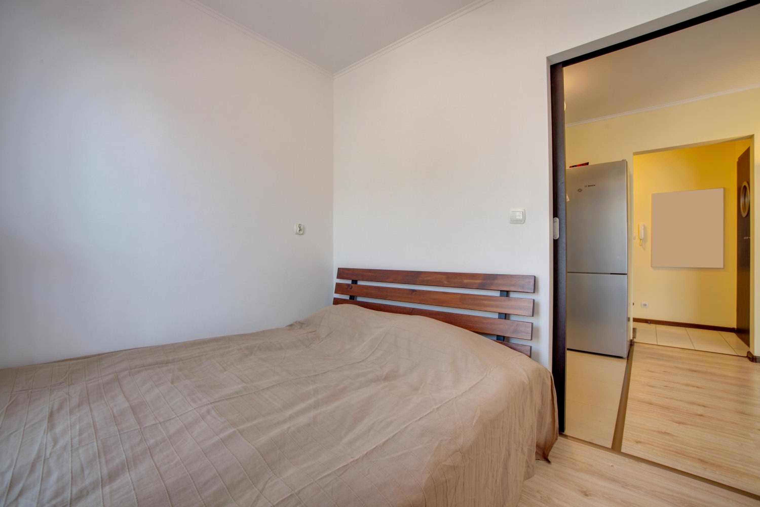One-Bedroom Apartment - Photo 14