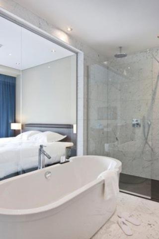 Deluxe Double Room - Photo 2