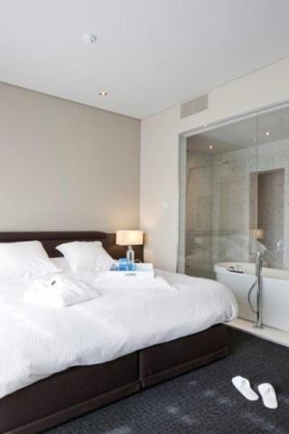 Deluxe Double Room - Photo 1