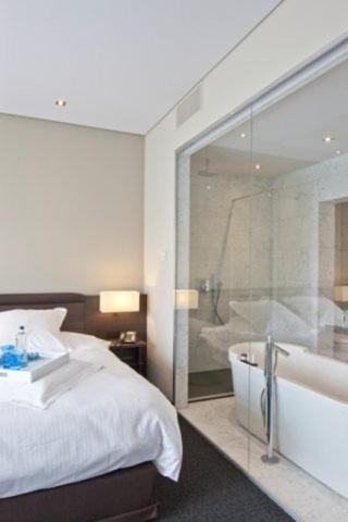 Deluxe Double Room with Terrace - Photo 4
