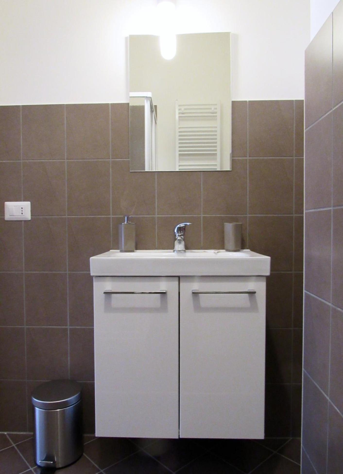 Single Room with Private External Bathroom photo 2