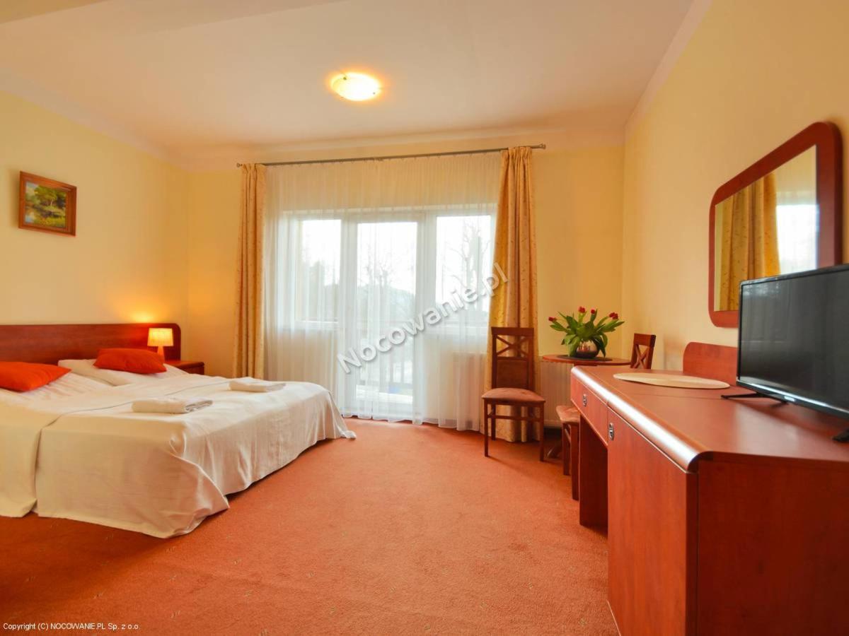 Double or Twin Room with Balcony photo 1