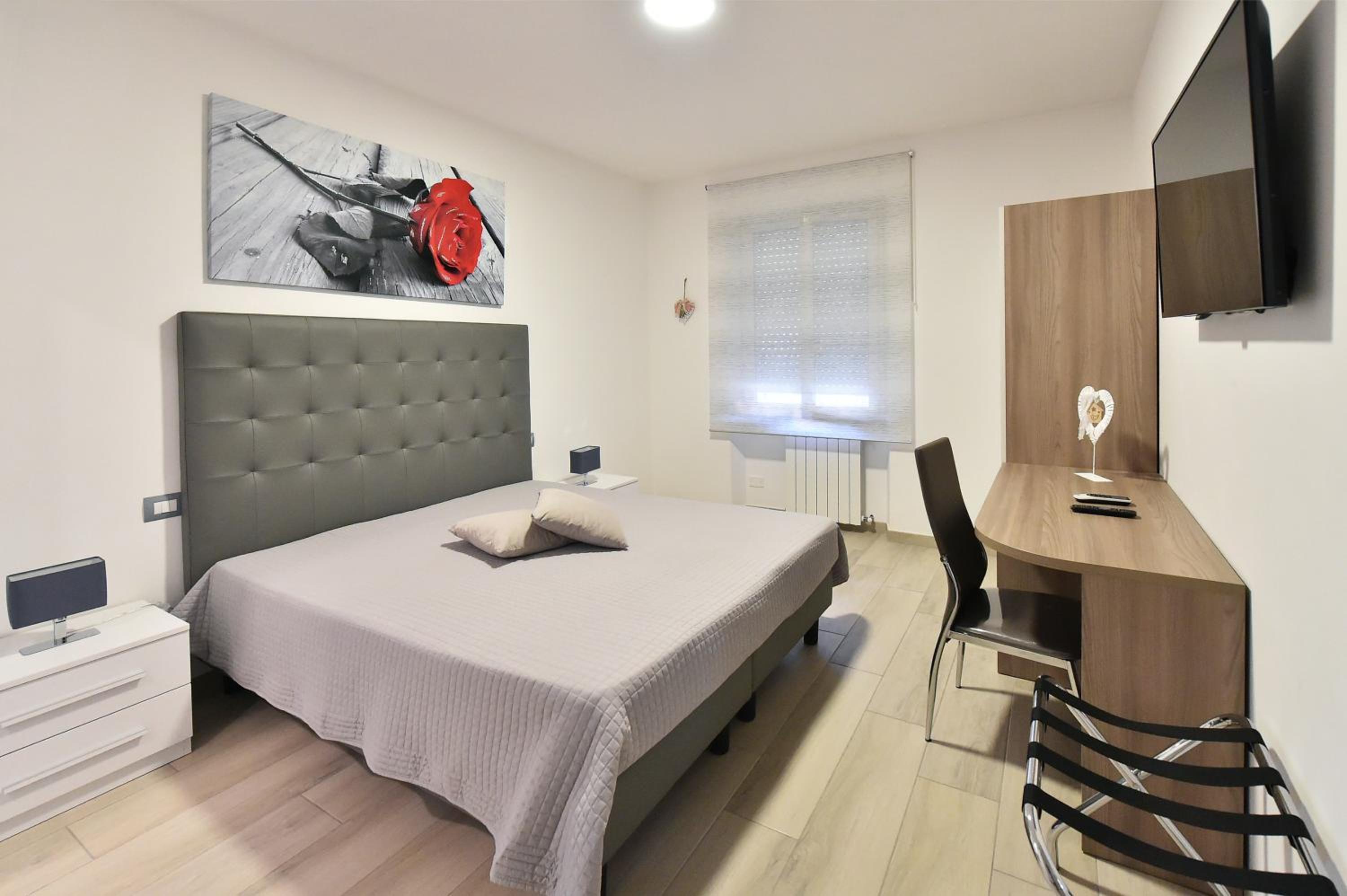 Double Room with Private Bathroom photo 2