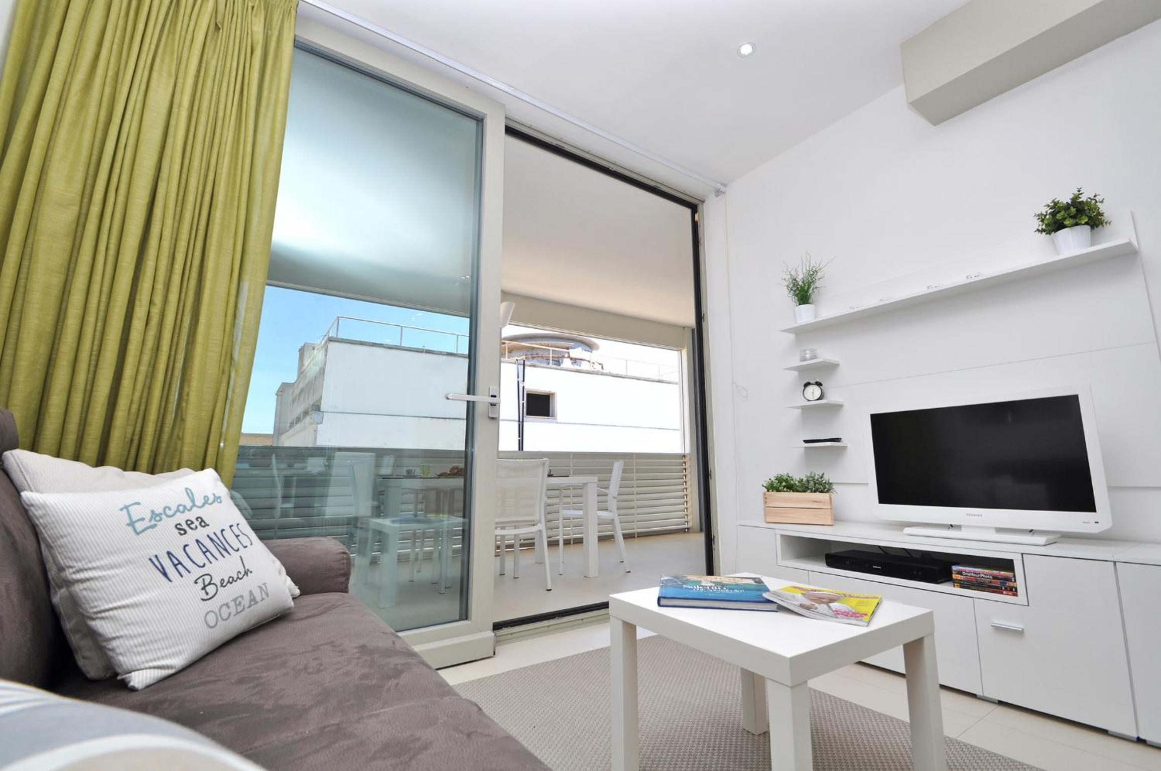 Deluxe Suite with Sea View