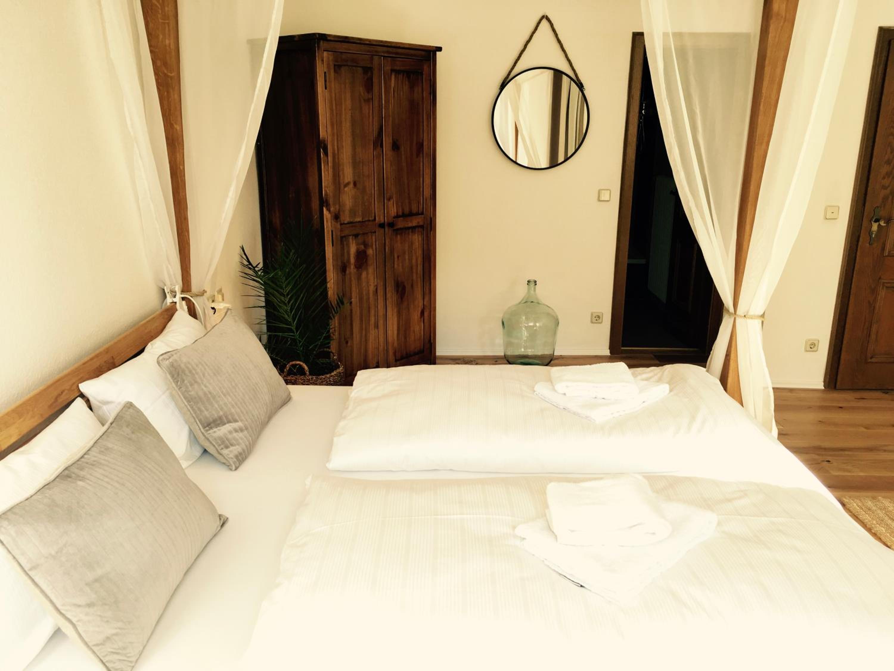Suite with City View - Photo 5
