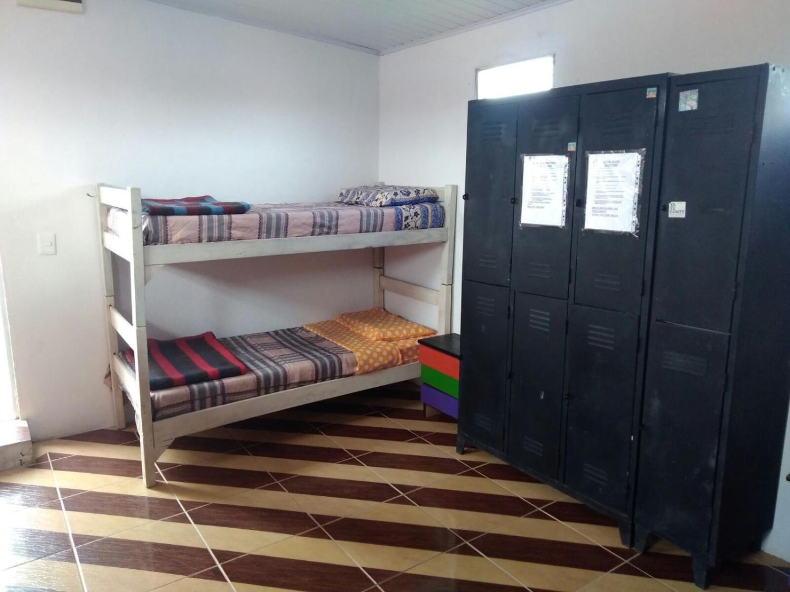 Bed in 8-Bed Dormitory Room photo 1