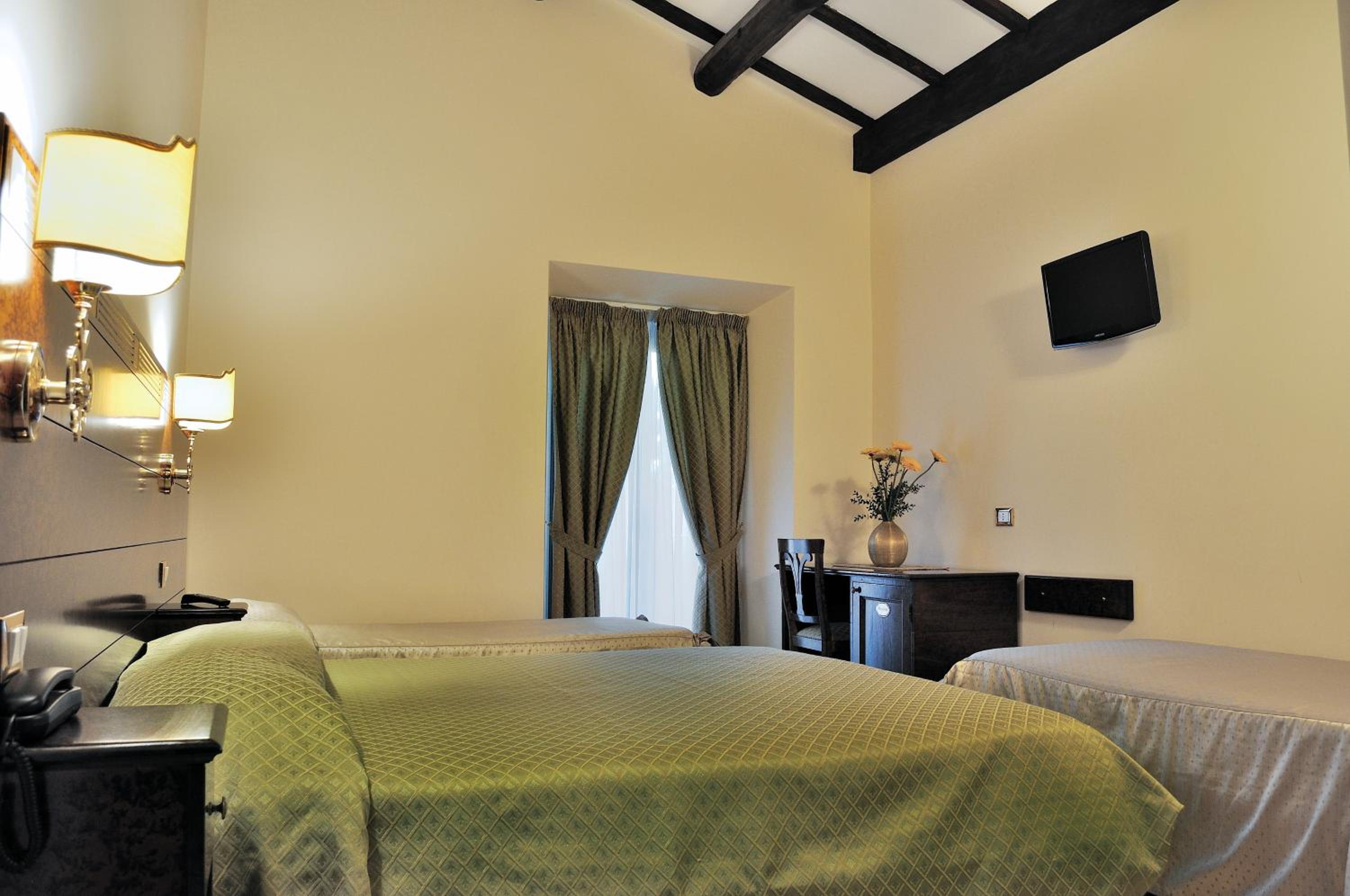 Quadruple Room photo 1